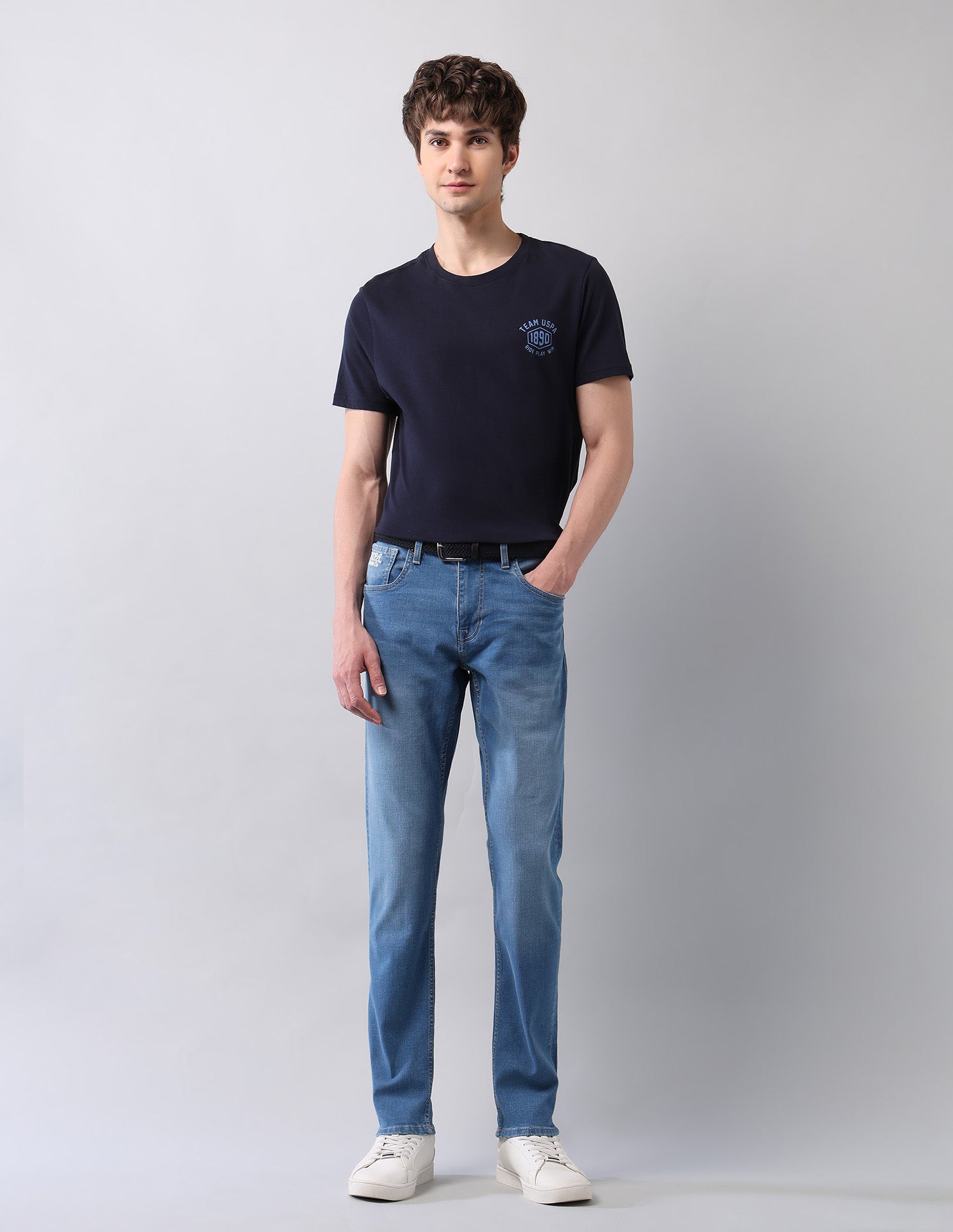 Brandon Slim Tapered Fit Blue Jeans Blue - U.S. Polo Assn. India | Large