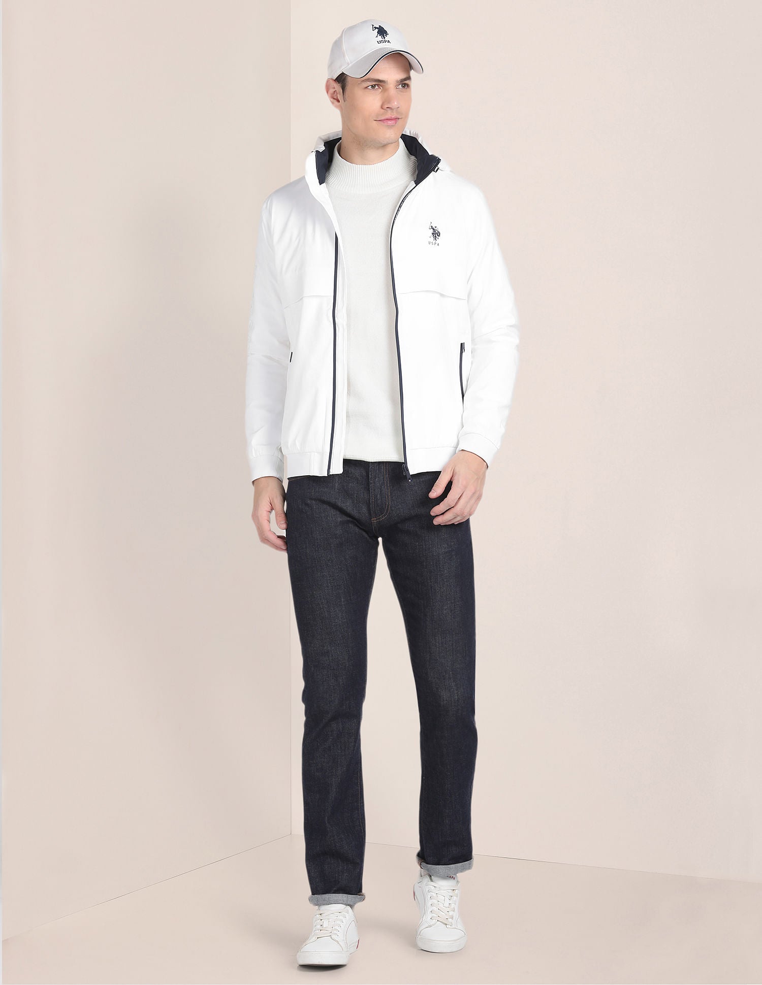 Buy U.S. POLO ASSN. Men White Colour Block Polyester Puffer Jacket at  Amazon.in
