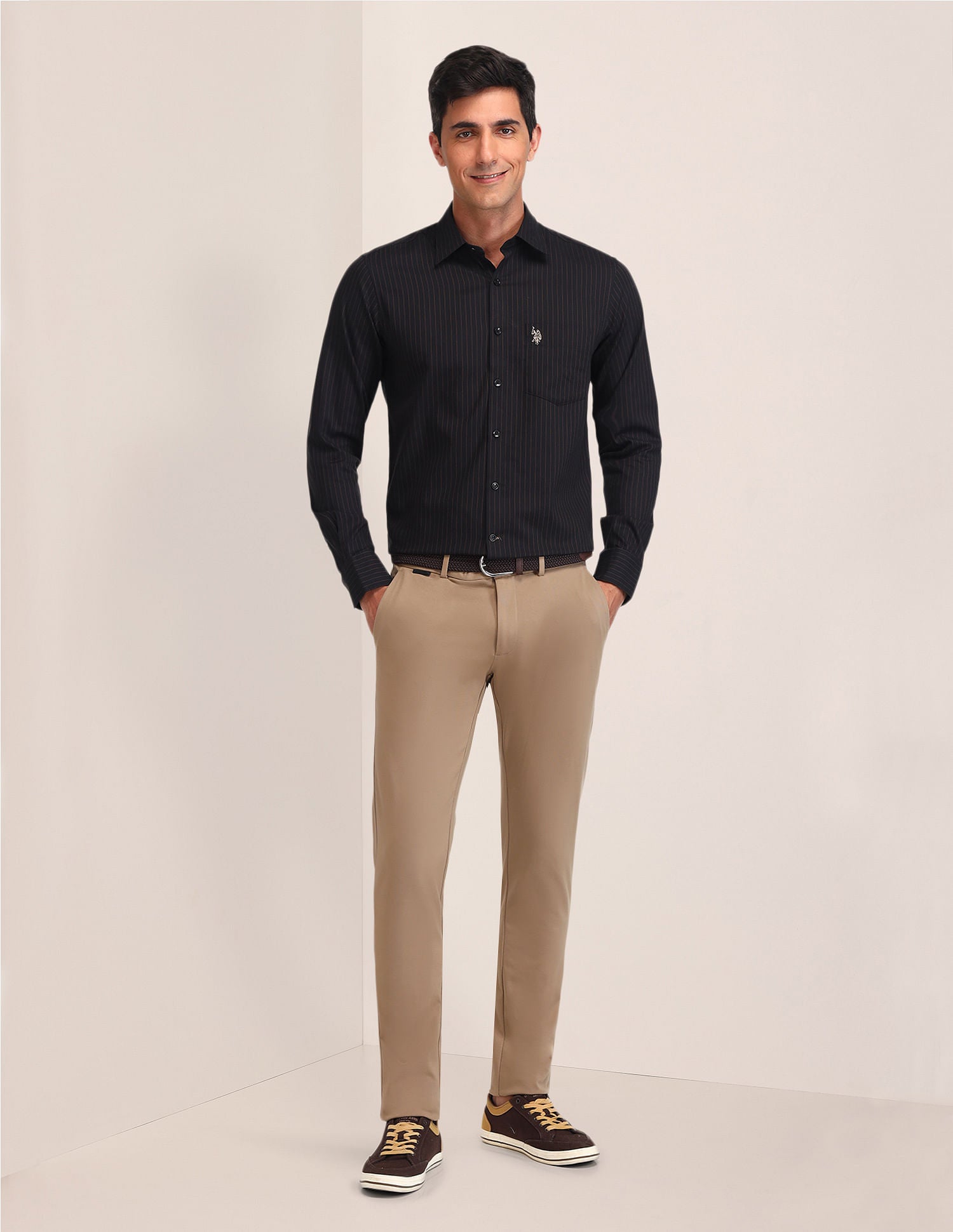 Tailored Fit Dobby Shirt Black - U.S. Polo Assn. India | Large