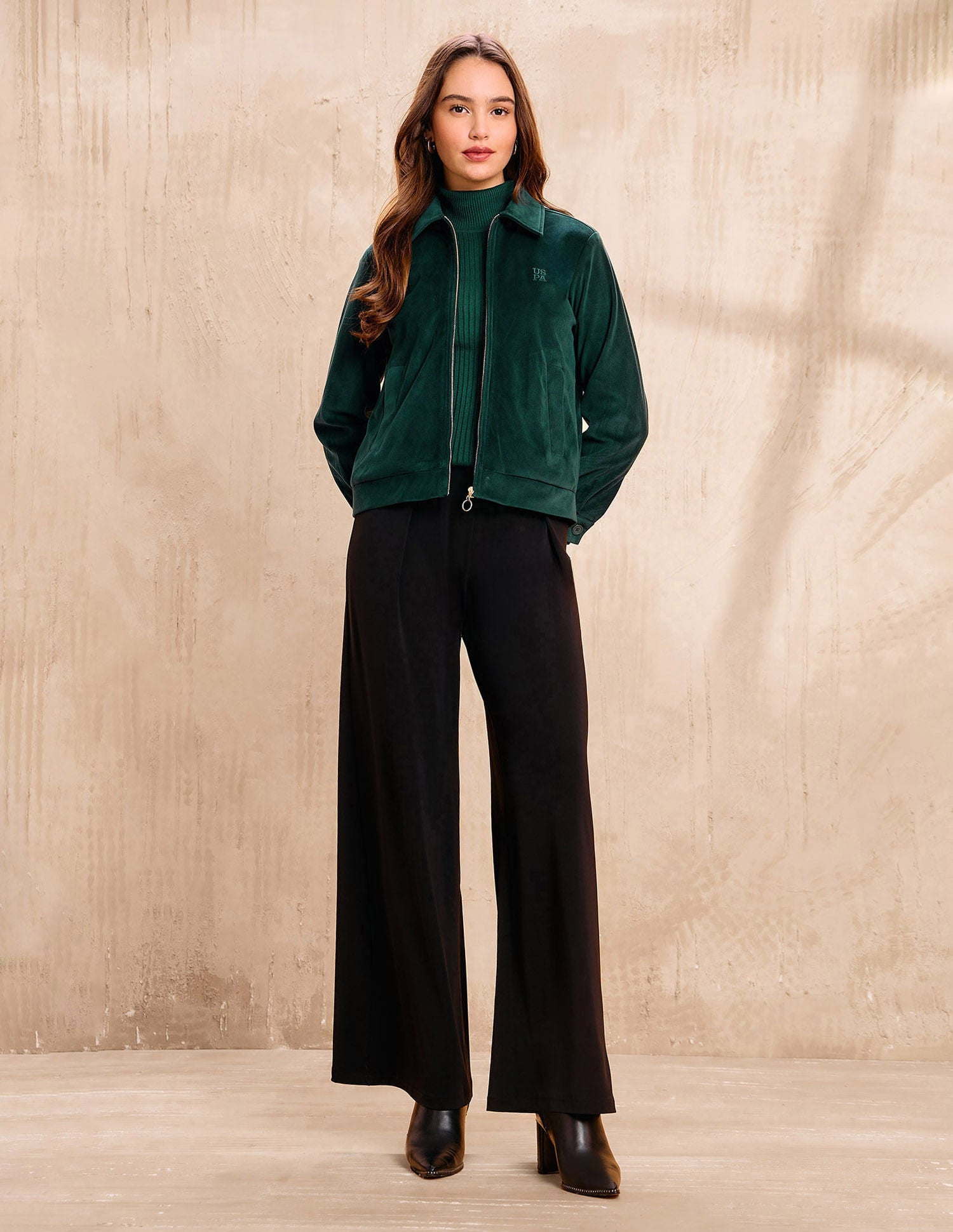 Solid Regular Fit Spread Collar Jacket Green - U.S. POLO ASSN. | Large