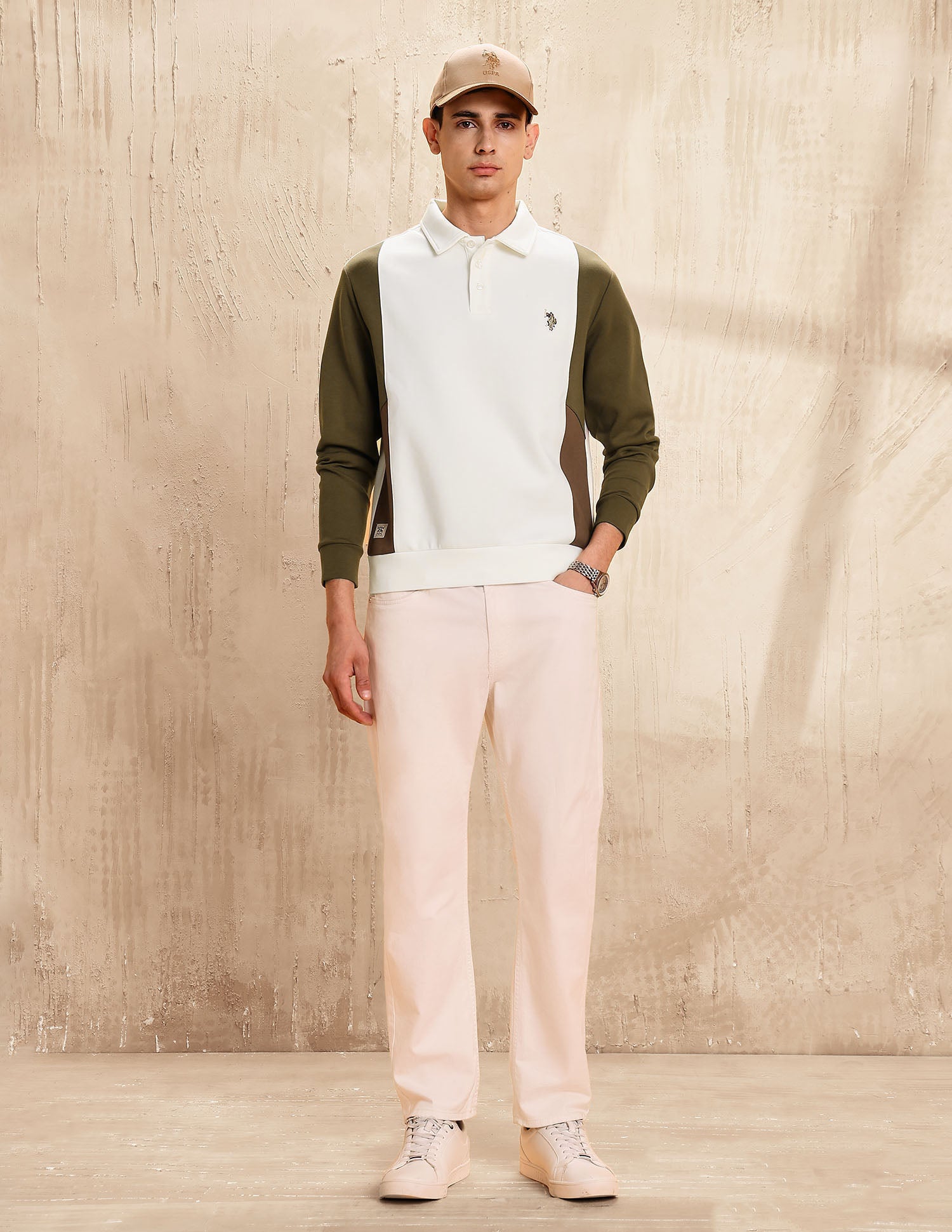 Colourblocked Legend Of Horseshoe Sweatshirt Ecru - U.S. POLO ASSN. | Large