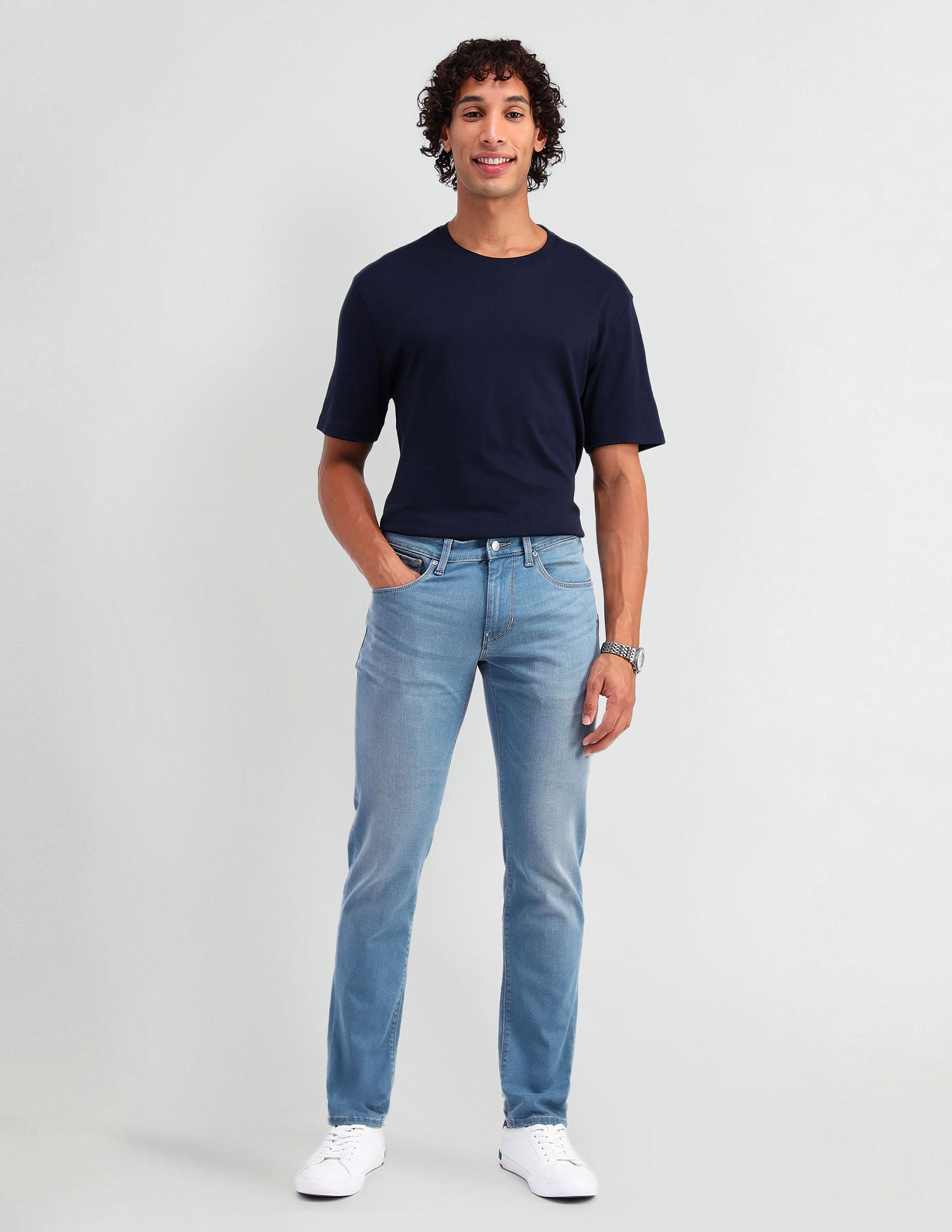 Brandon Slim Tapered Fit Blue Jeans Blue - U.S. Polo Assn. India | Large