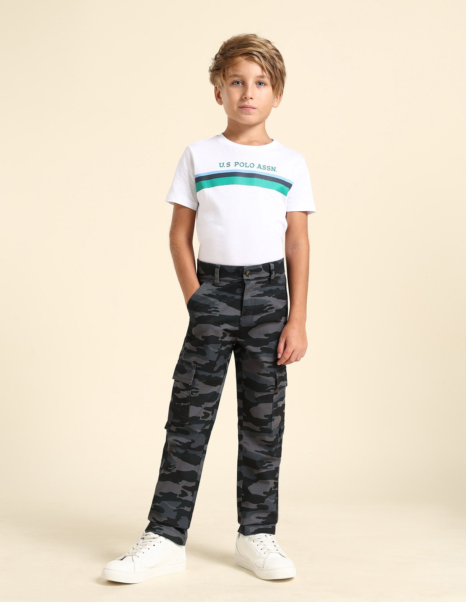Boys Camouflage Printed Regular Fit Cargos Grey - U.S. POLO ASSN. | Large