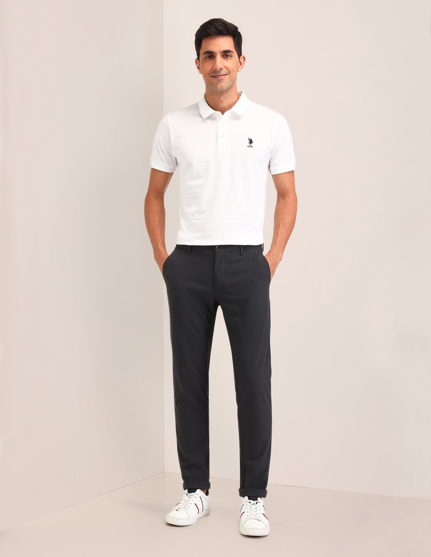 Austin Slim Fit Solid Trousers Charcoal - U.S. Polo Assn. India | Large