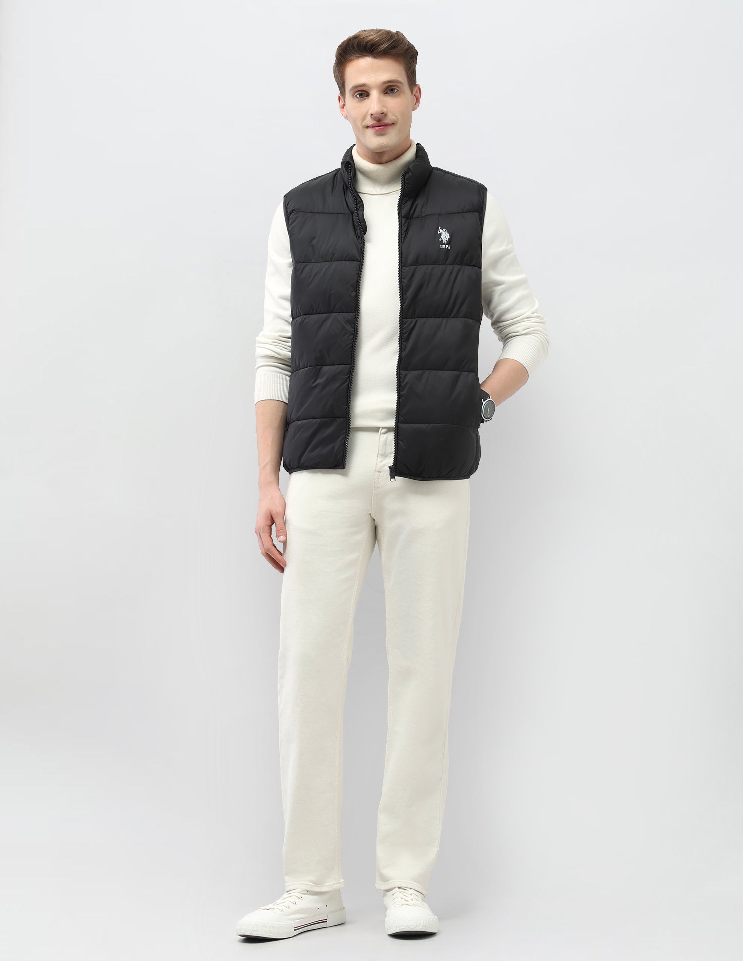 Solid Regular Fit Puffer Sleeveless Jacket Black - U.S. Polo Assn. India | Large