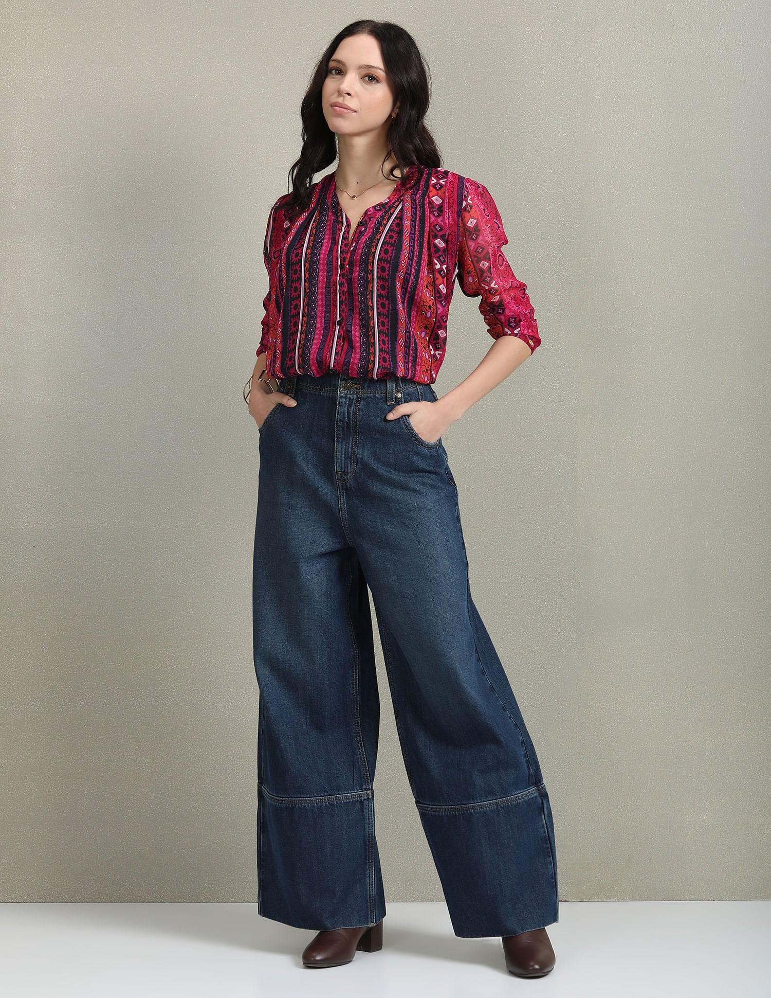 V-Neck Graphic Print Top Fuschia - U.S. POLO ASSN. | Large