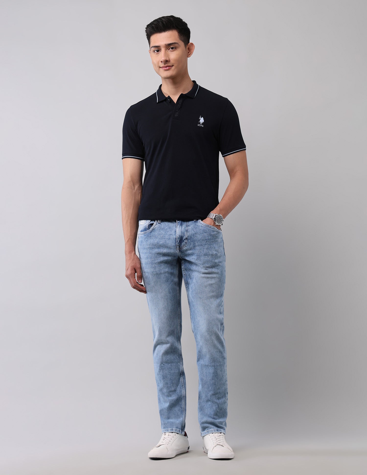Brandon Slim Tapered Fit Blue Jeans Blue - U.S. Polo Assn. India | Large