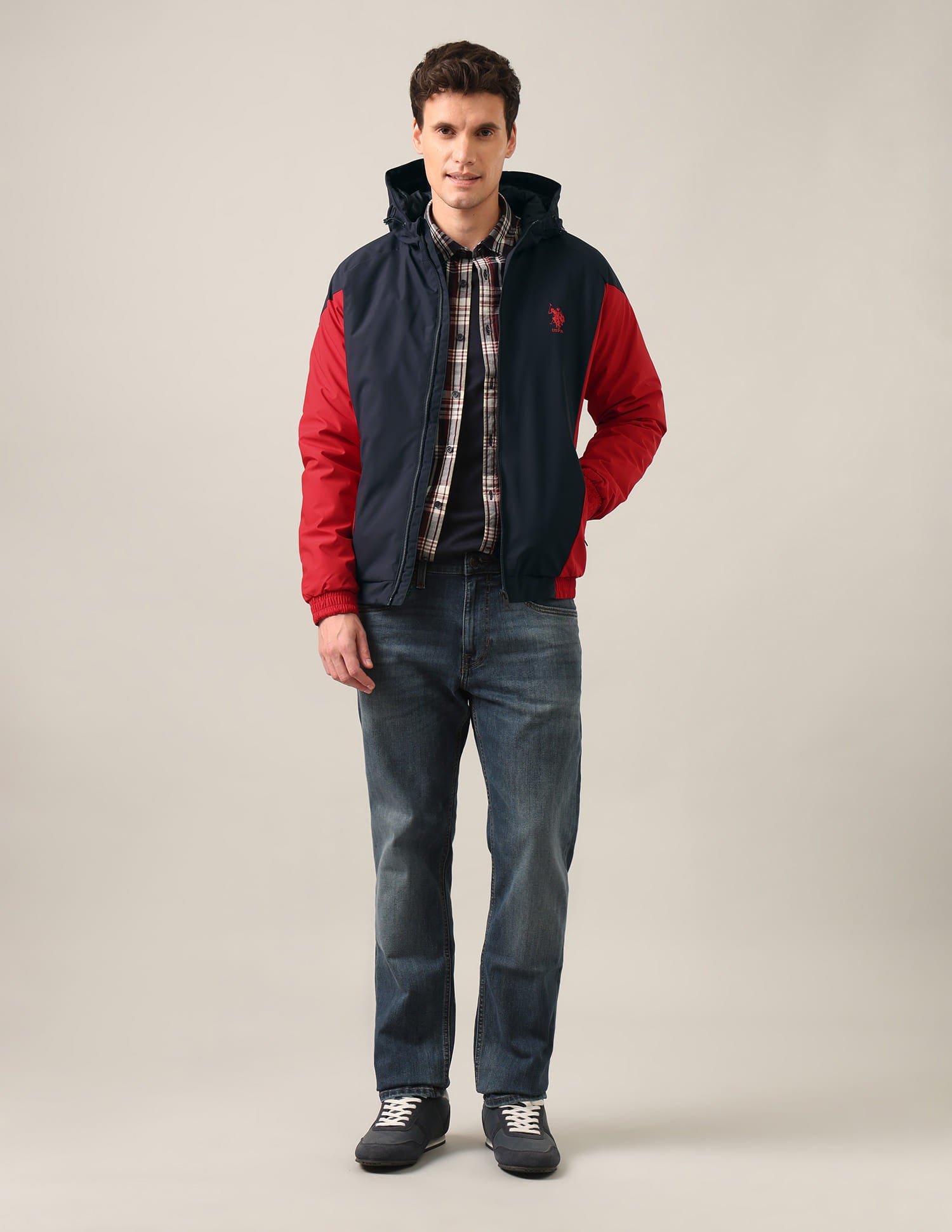 Colour Block Logo Hooded Jacket Navy and Red - U.S. Polo Assn. India | Large