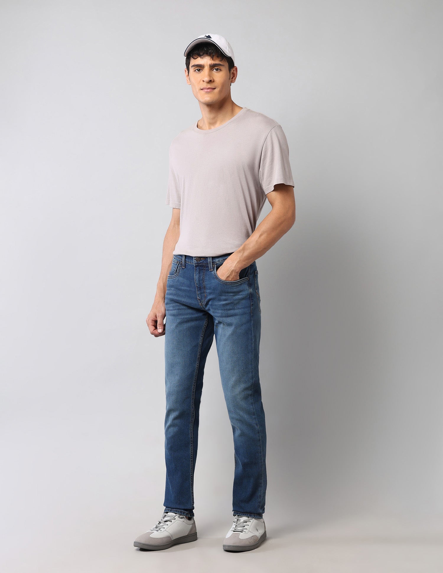 Regallo Skinny Fit Blue Vintage Jeans Medium Wash - U.S. Polo Assn. India | Large