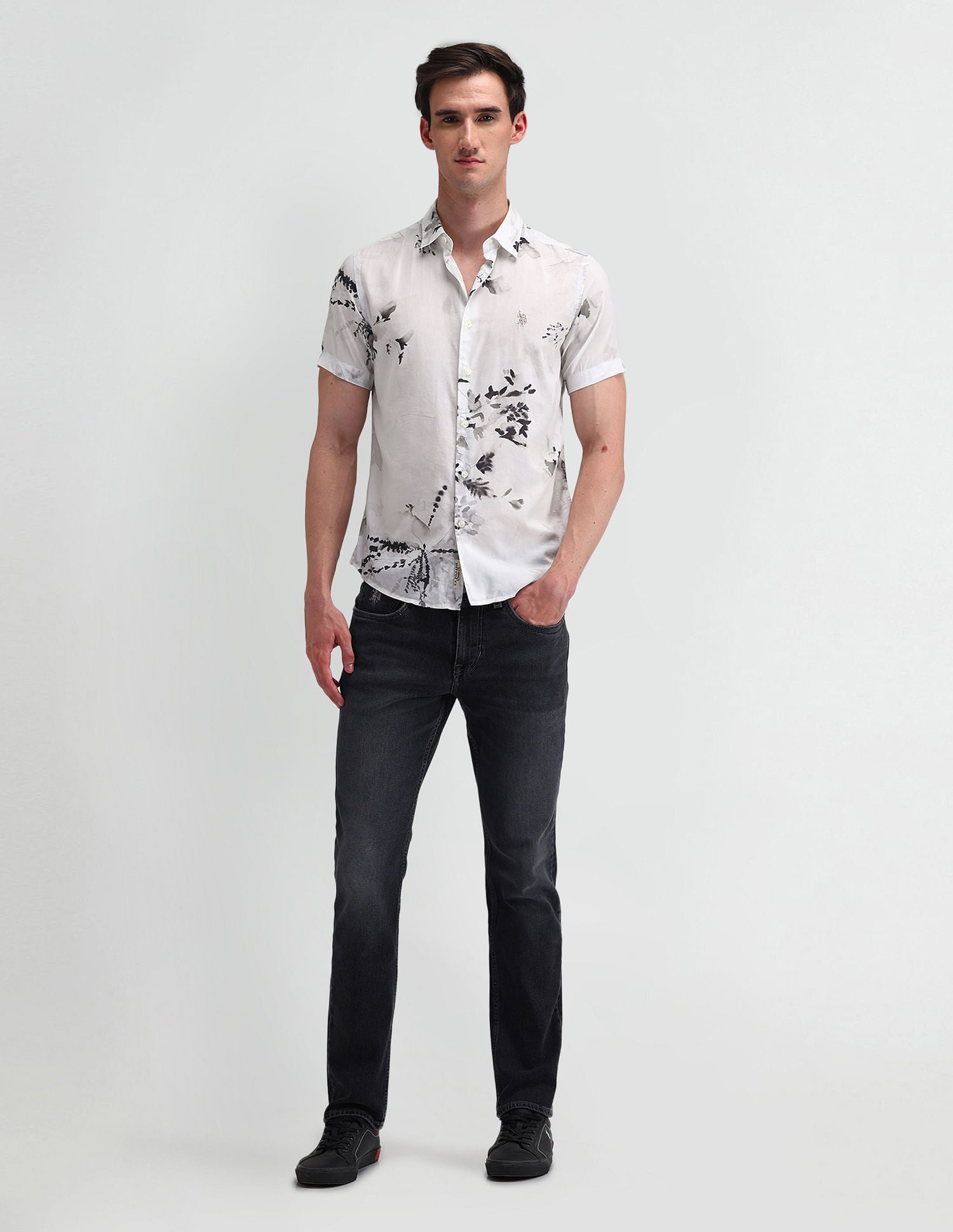 Slim Fit Abstract Shirt Light-Grey - U.S. Polo Assn. India | Large