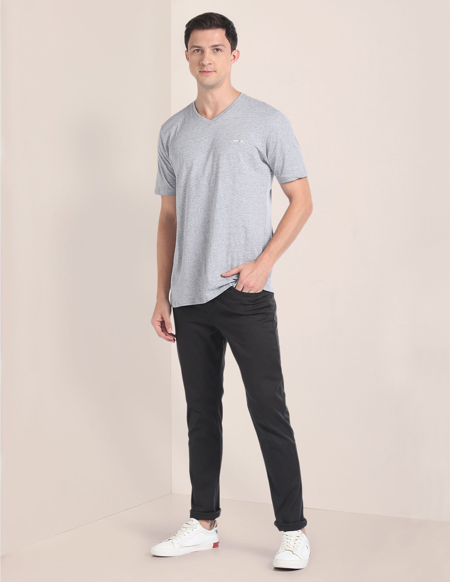 Brandon Slim Tapered Fit Twill Chinos Black - U.S. Polo Assn. India | Large