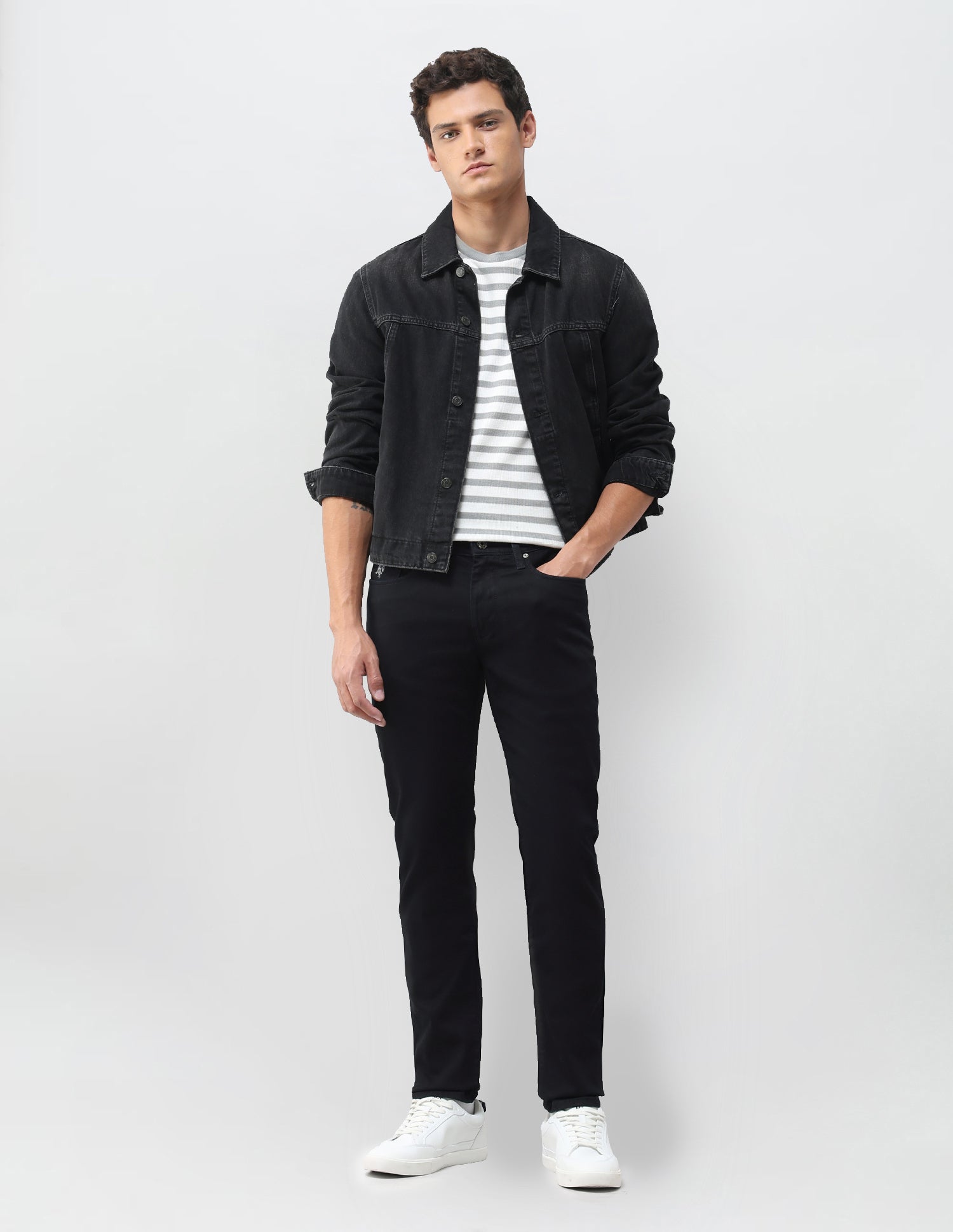 Brandon Slim Tapered Fit Black Jeans Black - U.S. Polo Assn. India | Large