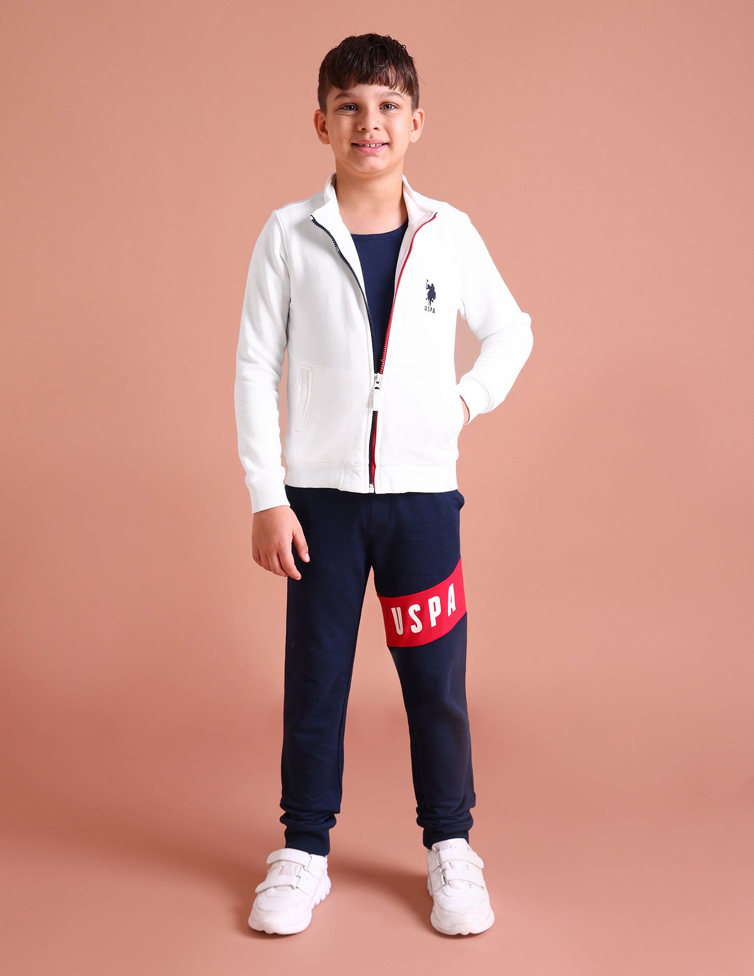 Mock Neck England Embroidered Sweatshirt White - U.S. POLO ASSN. | Large