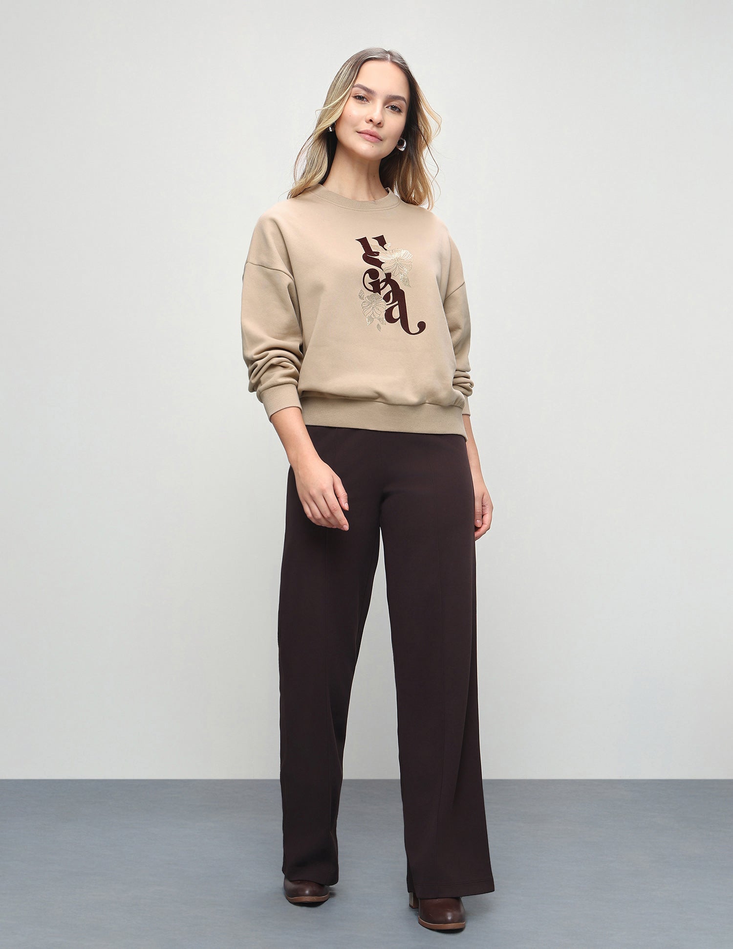 Brand Floral Embellished Oversized Fit Sweatshirt Beige - U.S. Polo Assn. India | Large