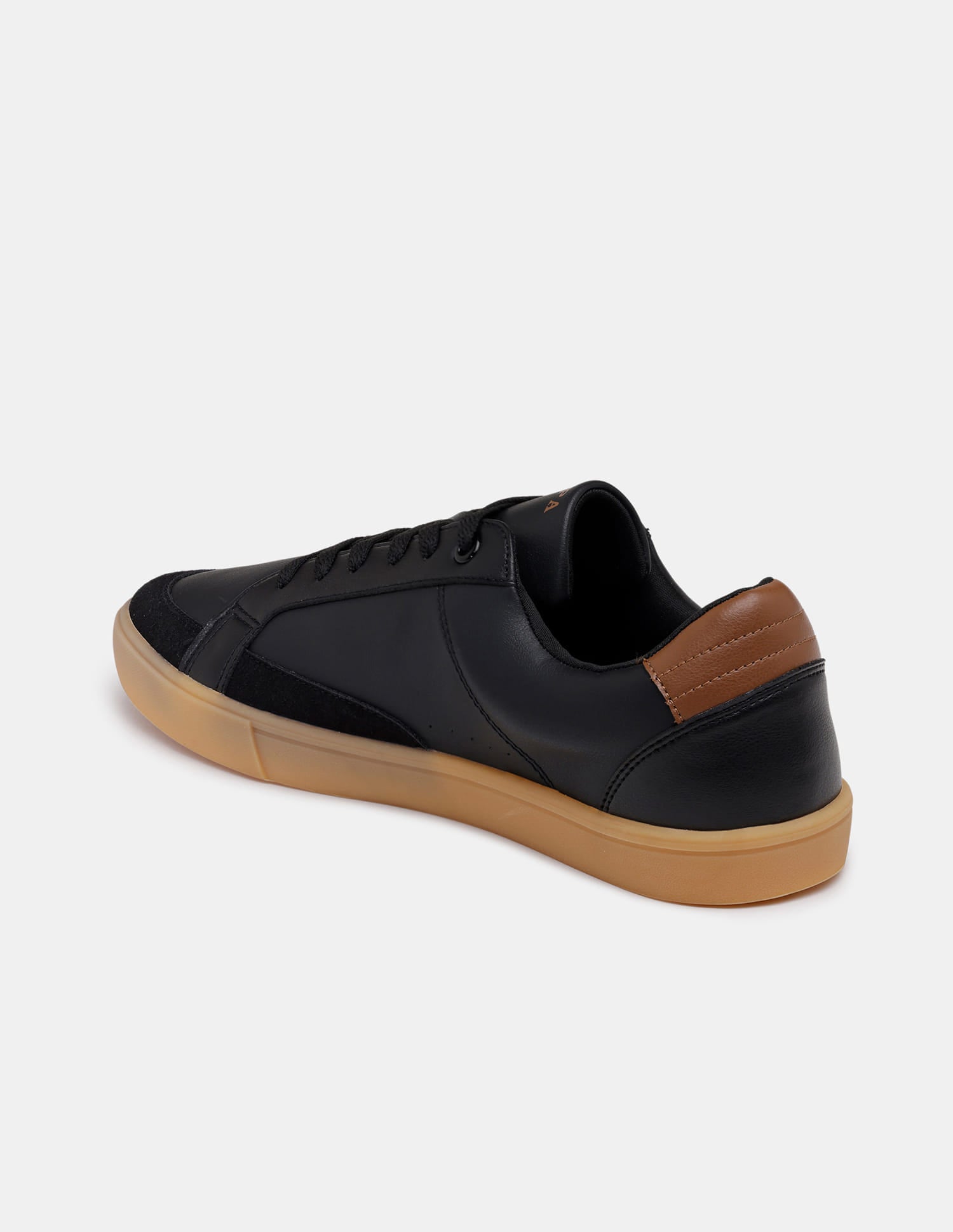 Men Hamet 2.0 Striped Sneakers Black - U.S. Polo Assn. India | Large