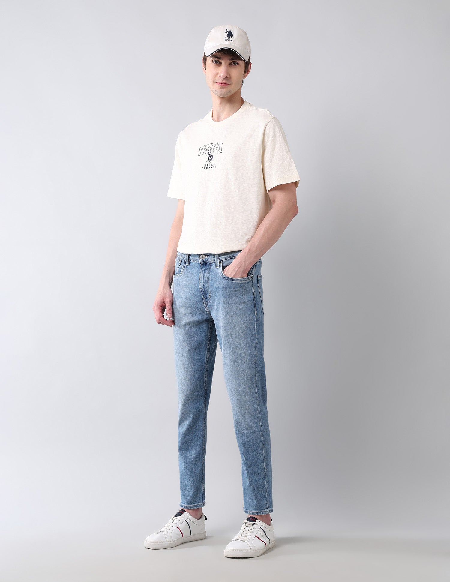 Cole Comfort Cropped Fit Blue Vintage Jeans Light Wash - U.S. Polo Assn. India | Large