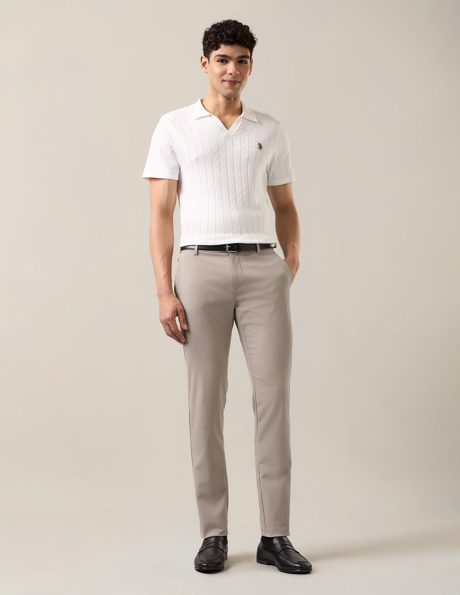 Austin Slim Fit Mid Rise Trousers Beige - U.S. Polo Assn. India | Large