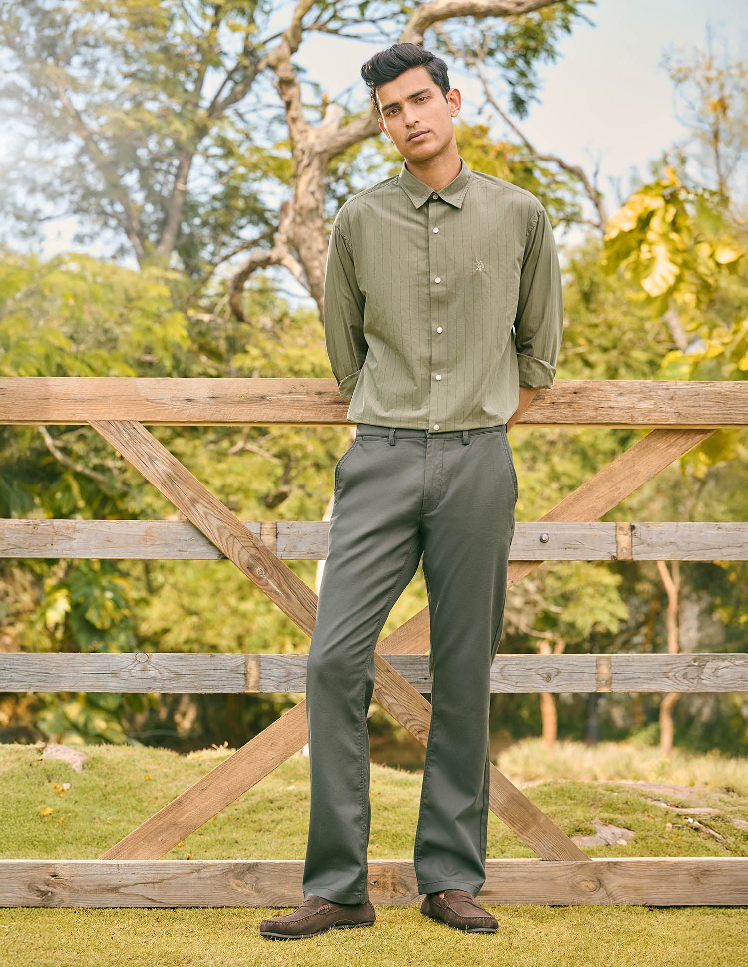 Pacho X Vertical Striped Tailored Fit Shirt Light Olive - U.S. POLO ASSN. | Large