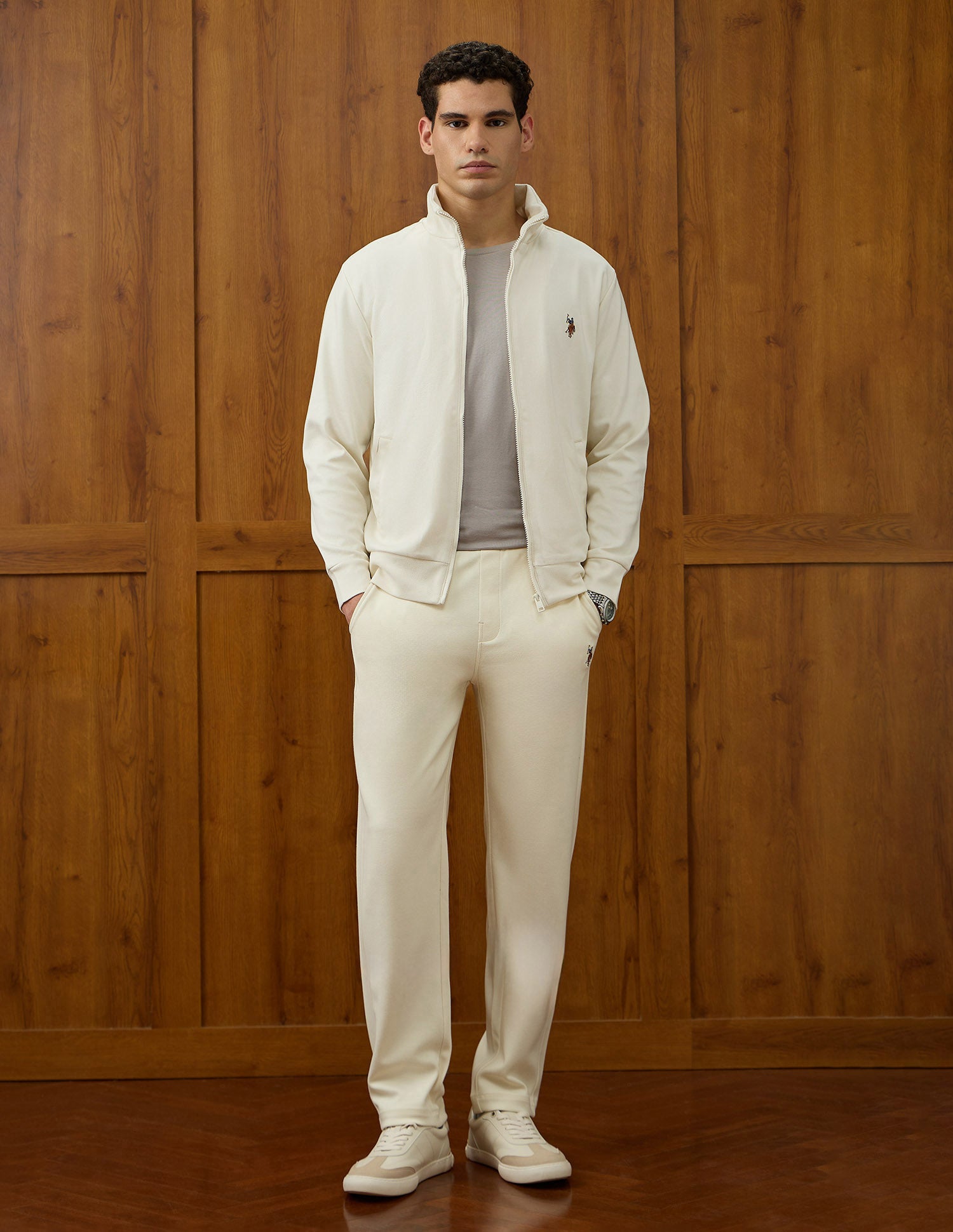 Equestrian Aisle Theater Textured Sweatshirt Off White - U.S. POLO ASSN. | Large