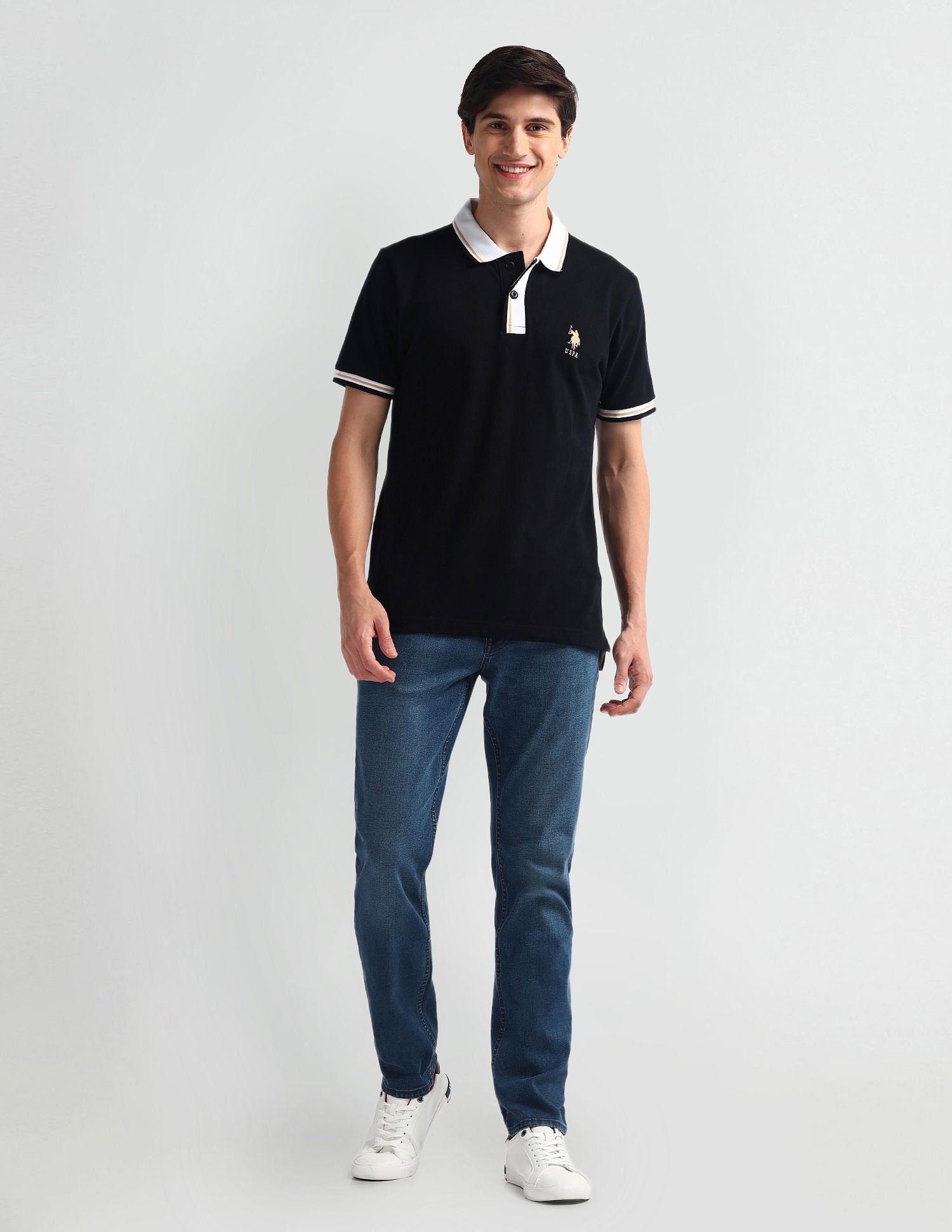 Brandon Slim Tapered Fit Mid Wash Jeans Blue - U.S. Polo Assn. India | Large