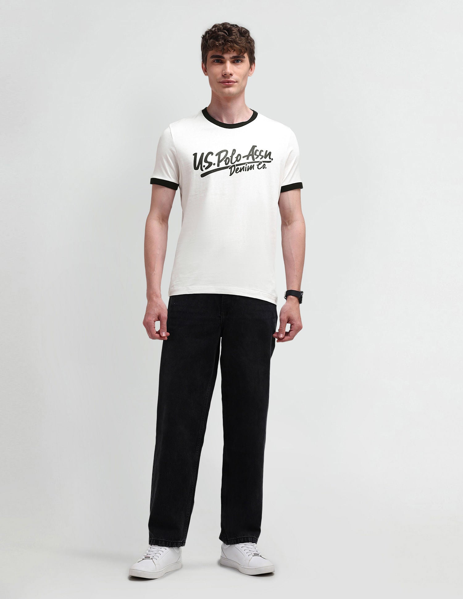 Muscle Fit Typography T-Shirt Black - U.S. POLO ASSN. | Large