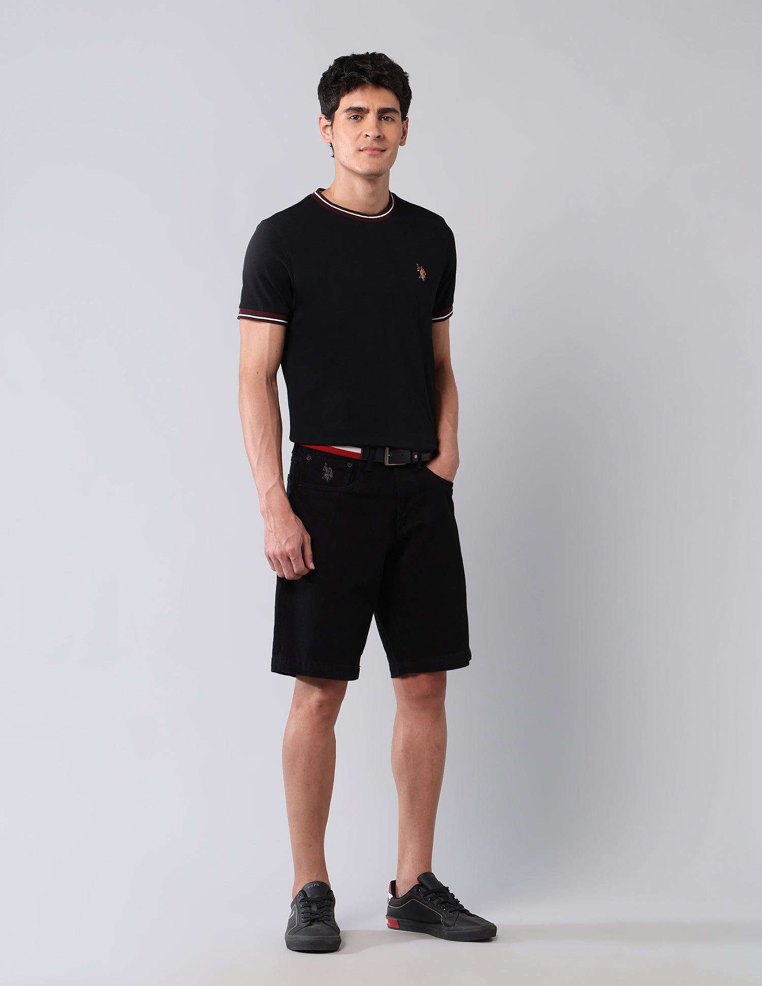 Muscle Fit Pure Cotton Colligiate T-Shirt Black - U.S. Polo Assn. India | Large