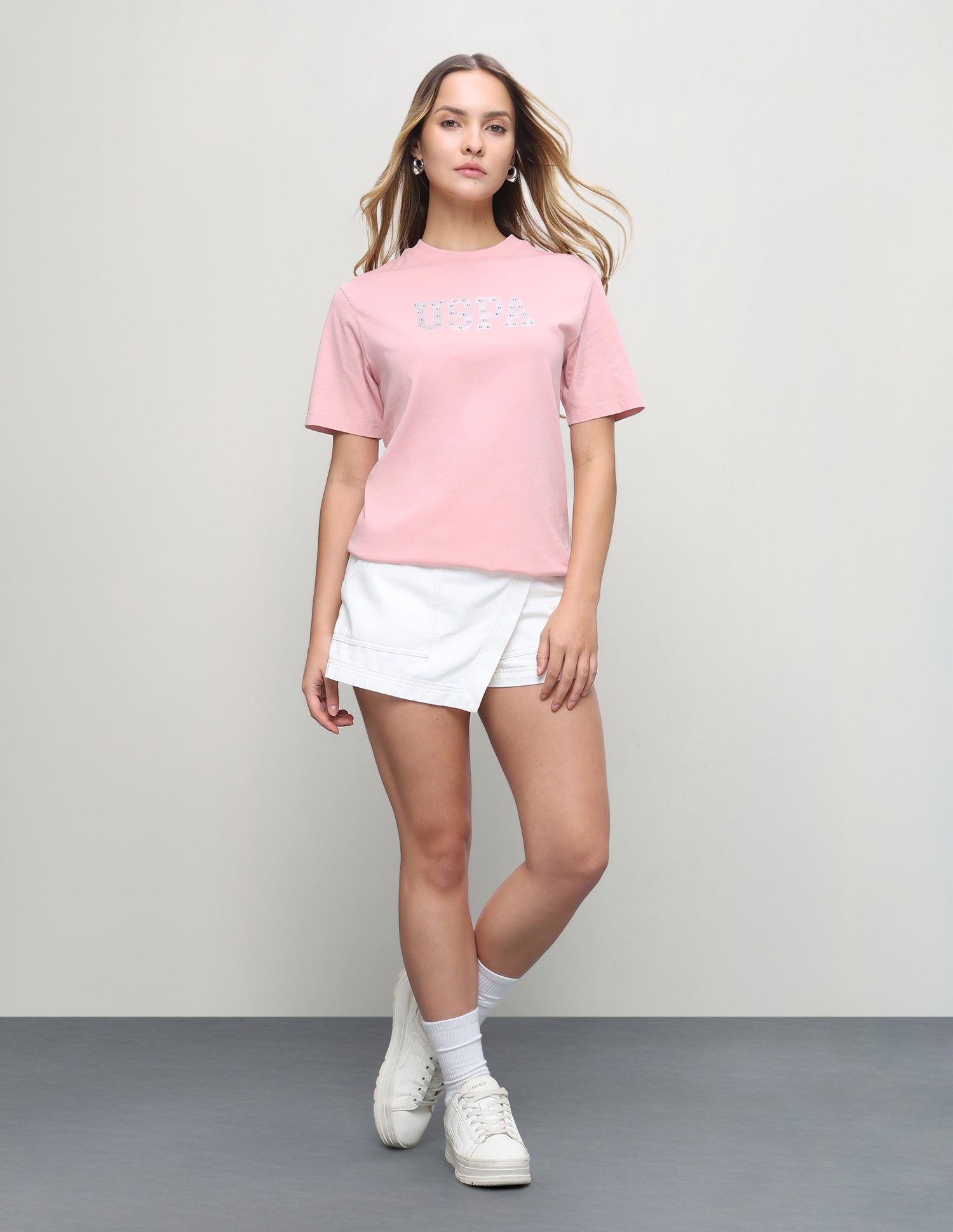 Brand Embellished Boxy Fit T-Shirt Light Pink - U.S. Polo Assn. India | Large
