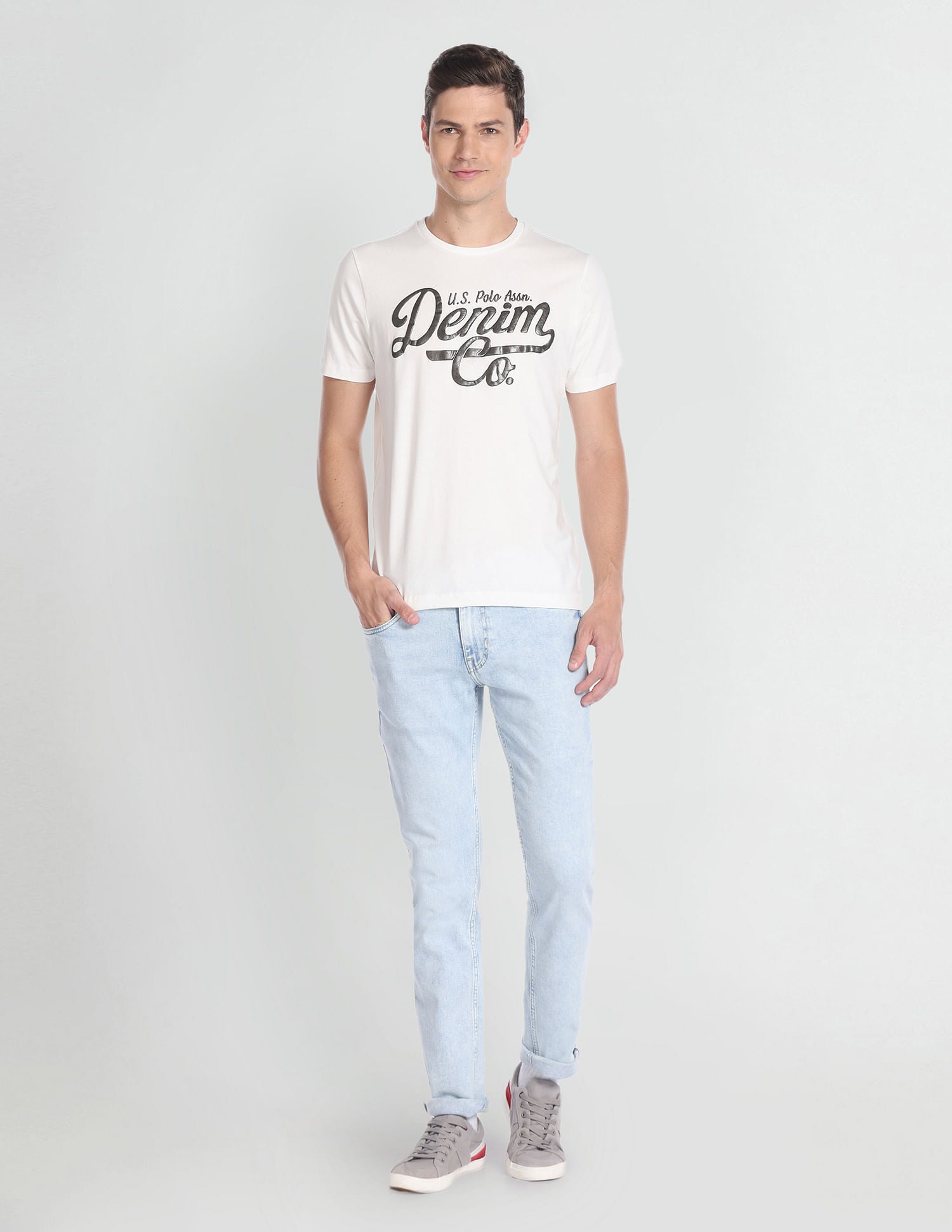 Brand Print Muscle Fit T-Shirt White - U.S. POLO ASSN. | Large