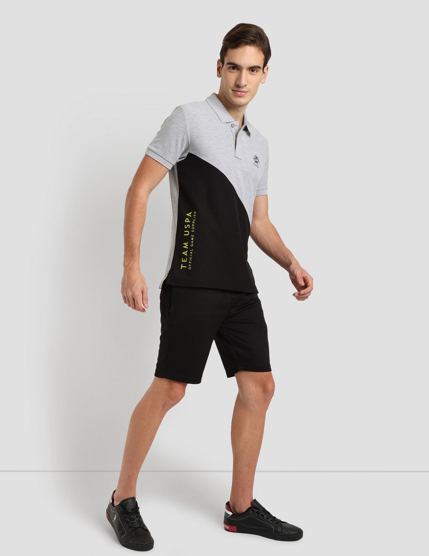 Diagonal Colour Block Active Polo Shirt Grey - U.S. Polo Assn. India | Large