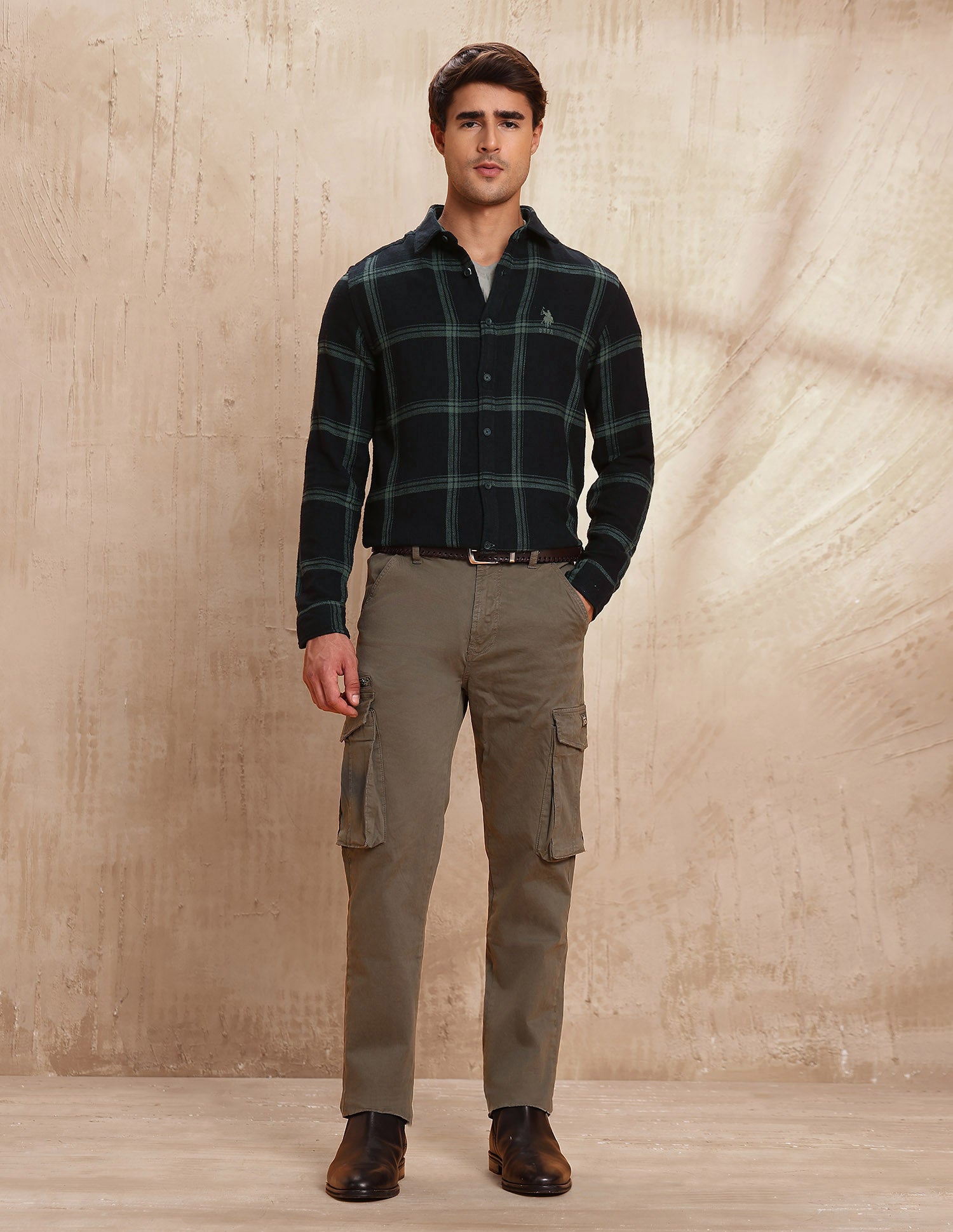 Pure Cotton Slim Fit Shirt Black - U.S. POLO ASSN. | Large