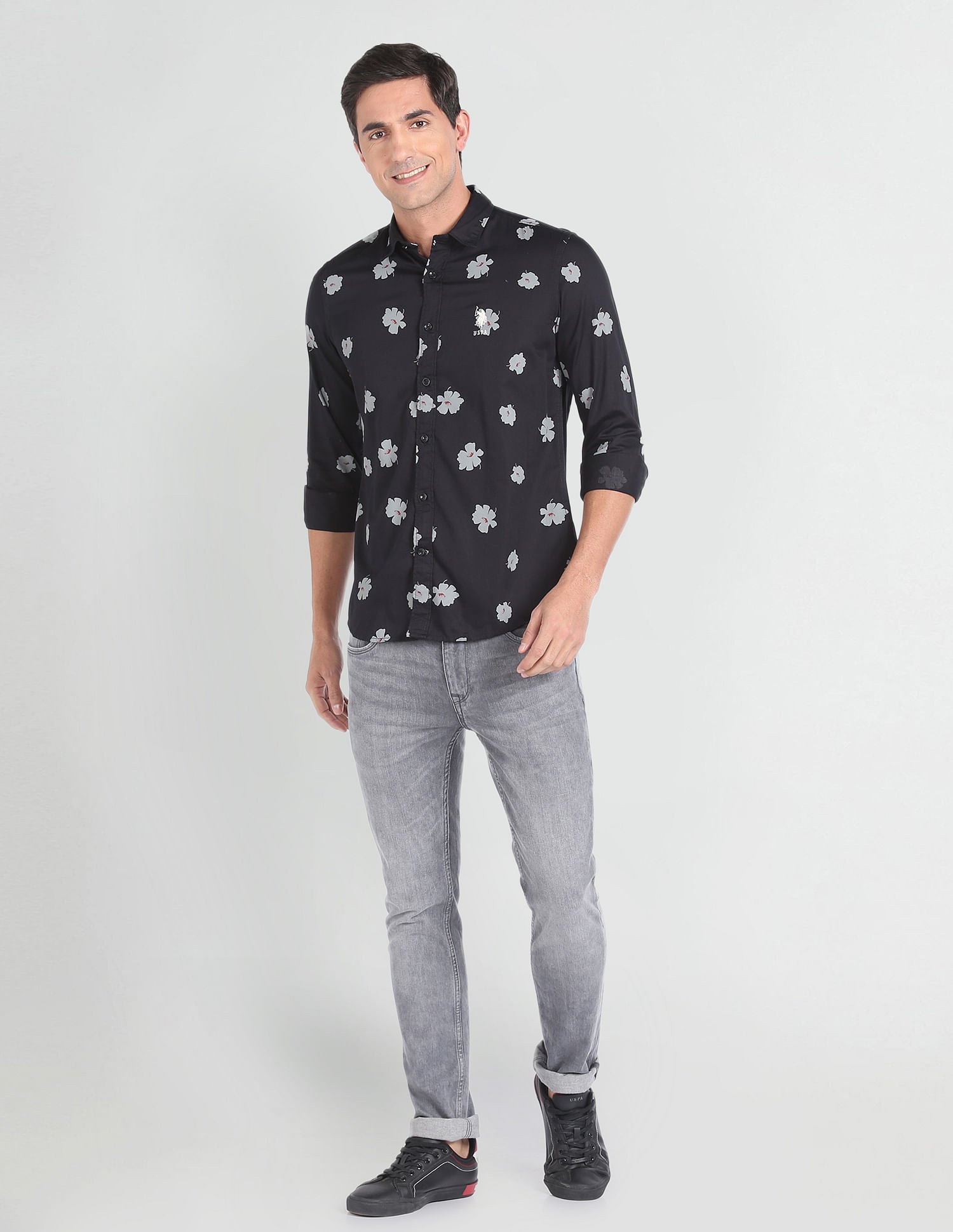 Floral Print Twill Shirt Black - U.S. Polo Assn. India | Large