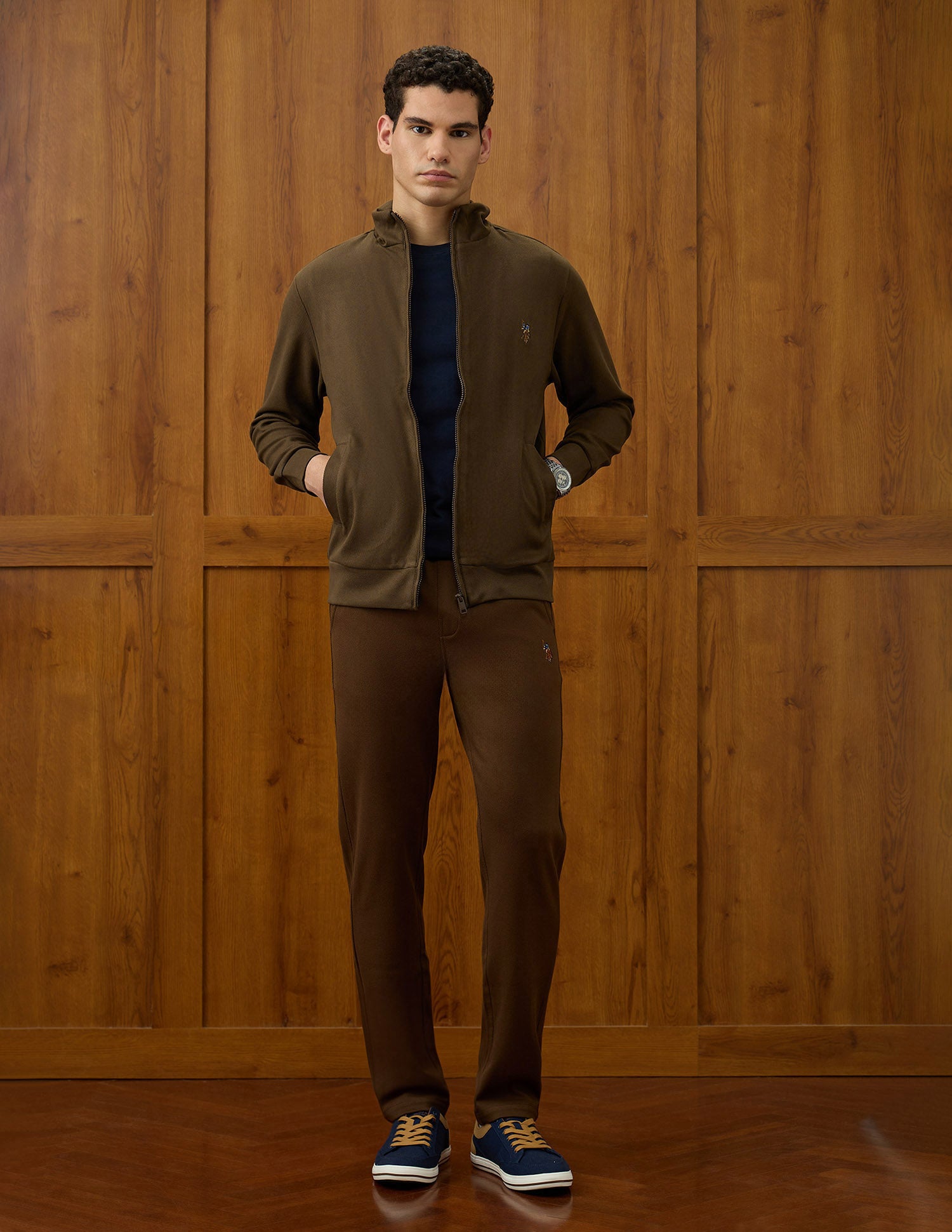 Equestrian Aisle Theater Textured Sweatshirt Dark Brown - U.S. POLO ASSN. | Large