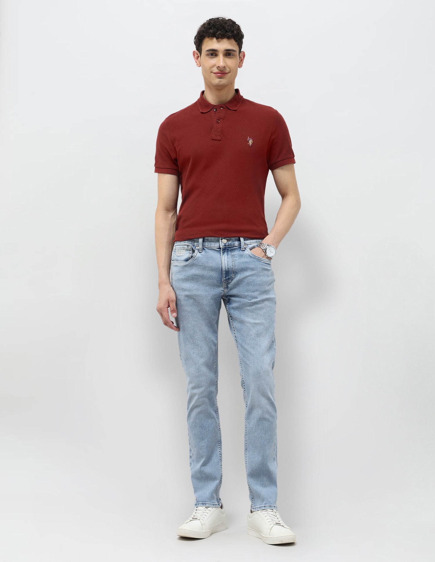 Brandon Slim Tapered Fit Blue Jeans Light Indigo - U.S. Polo Assn. India | Large