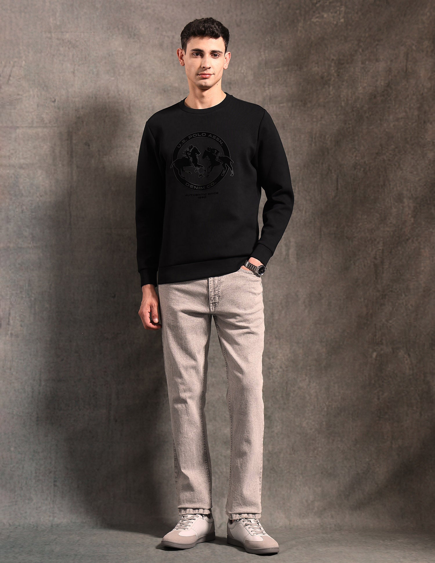 Black & Gold Regular Fit Sweatshirt Black - U.S. POLO ASSN. | Large