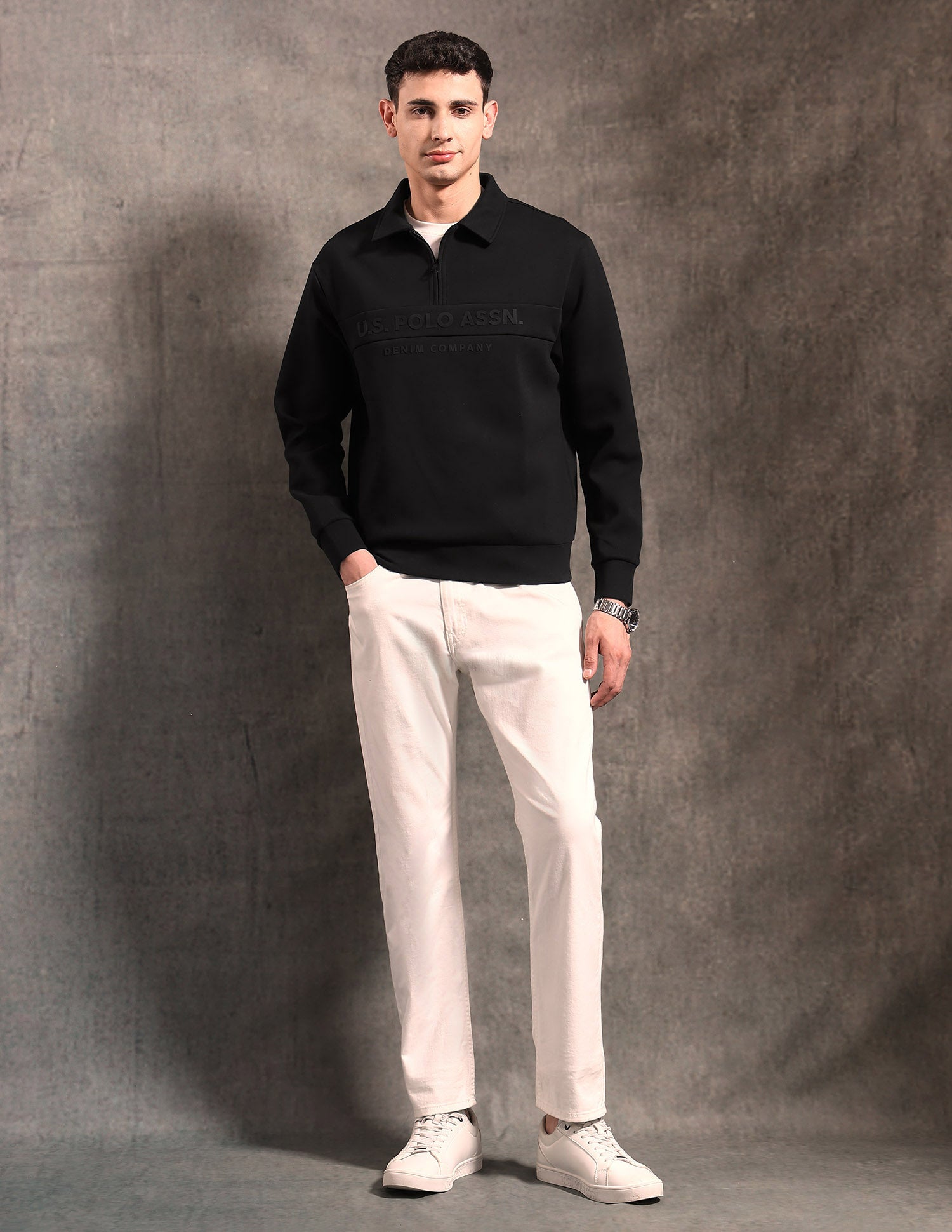 Black & Gold Regular Fit Sweatshirt Black - U.S. POLO ASSN. | Large