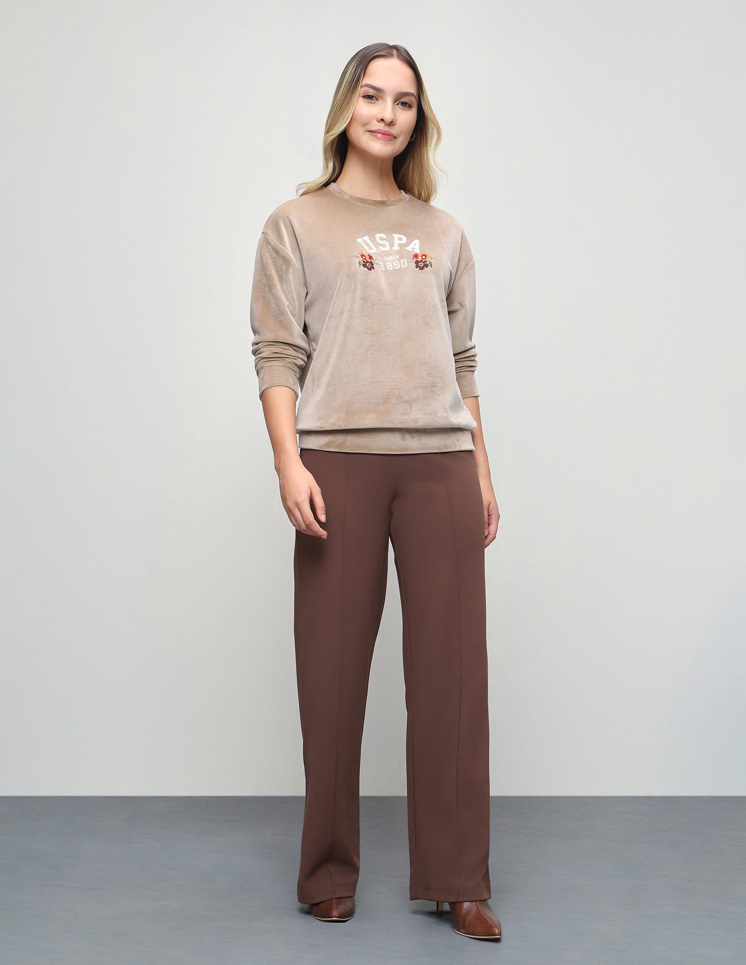 Brand Floral Embroidered Relaxed Fit Sweatshirt Beige - U.S. Polo Assn. India | Large