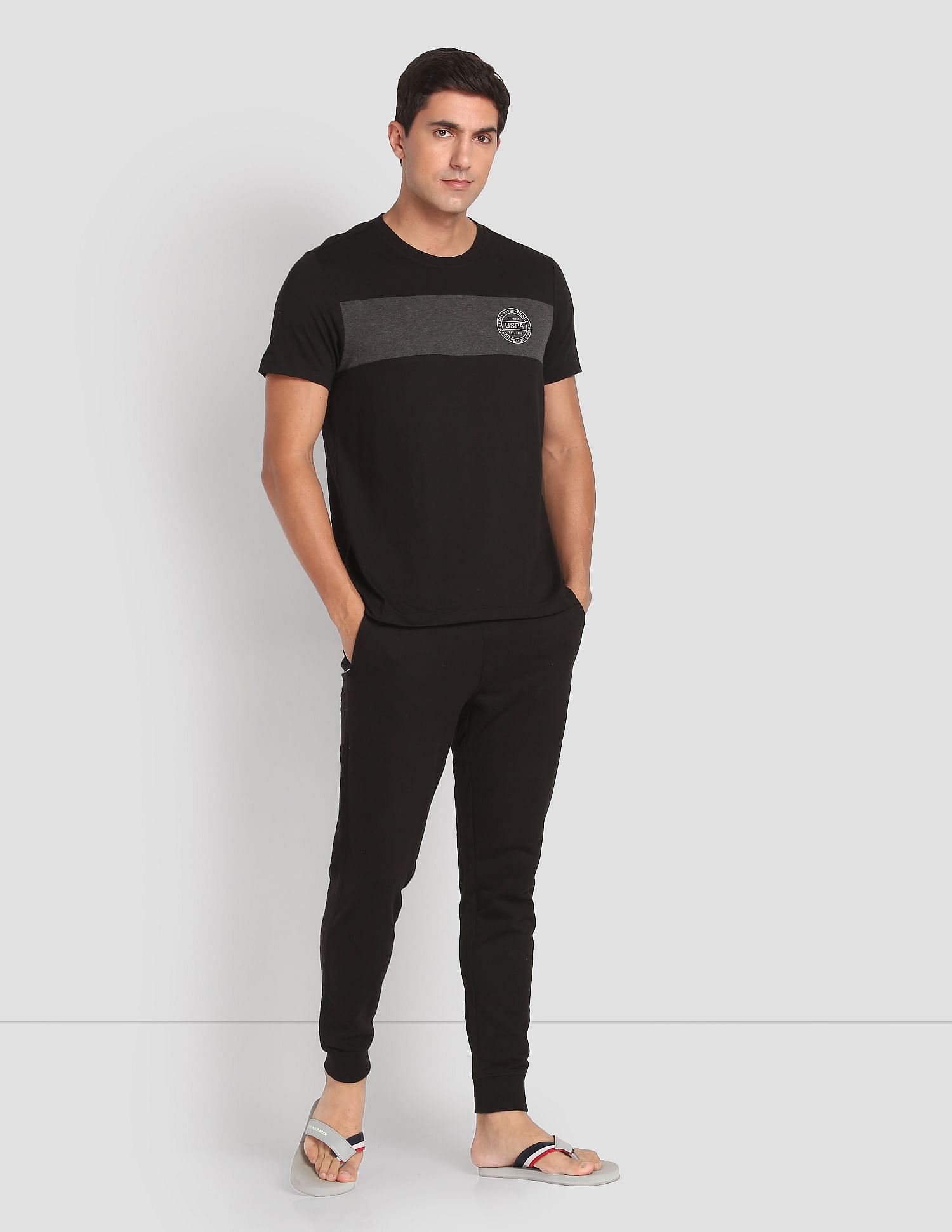 Crew Neck Colour Block I681 Lounge T-Shirt - Pack Of 1 Black - U.S. POLO ASSN. | Large