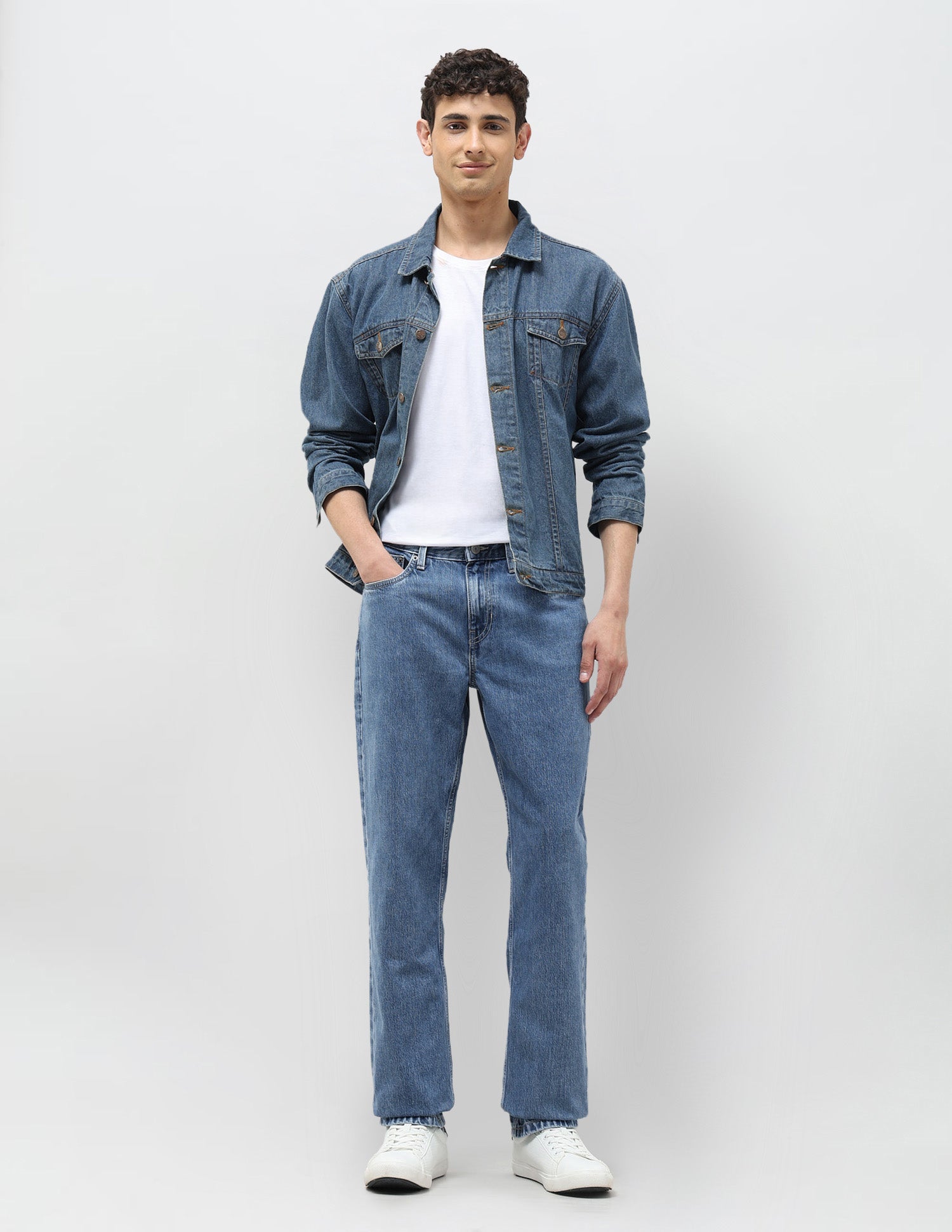 Shawn Relaxed Fit Blue Jeans Light Wash - U.S. POLO ASSN. | Large