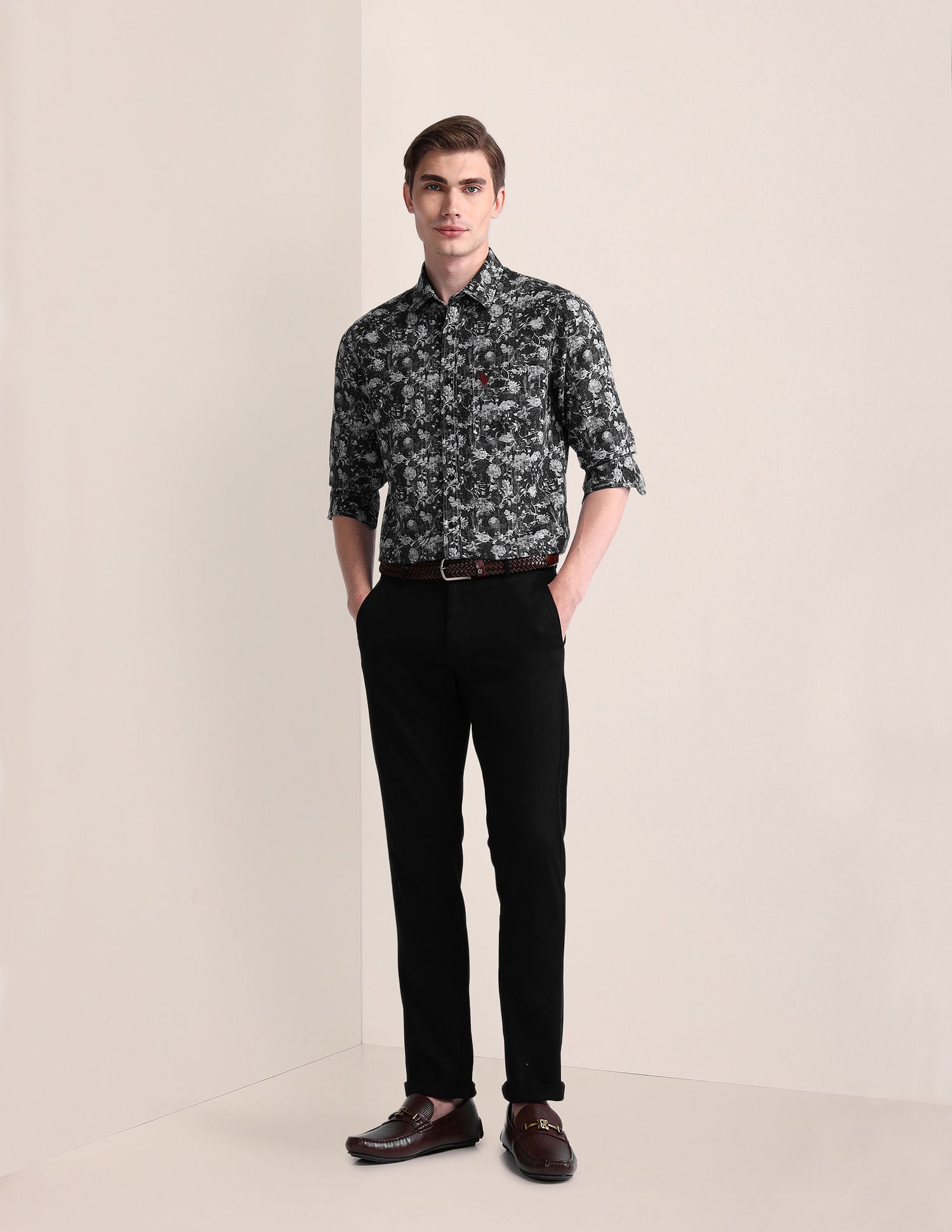 Tailored Fit Floral Shirt Charcoal-Grey - U.S. Polo Assn. India | Large