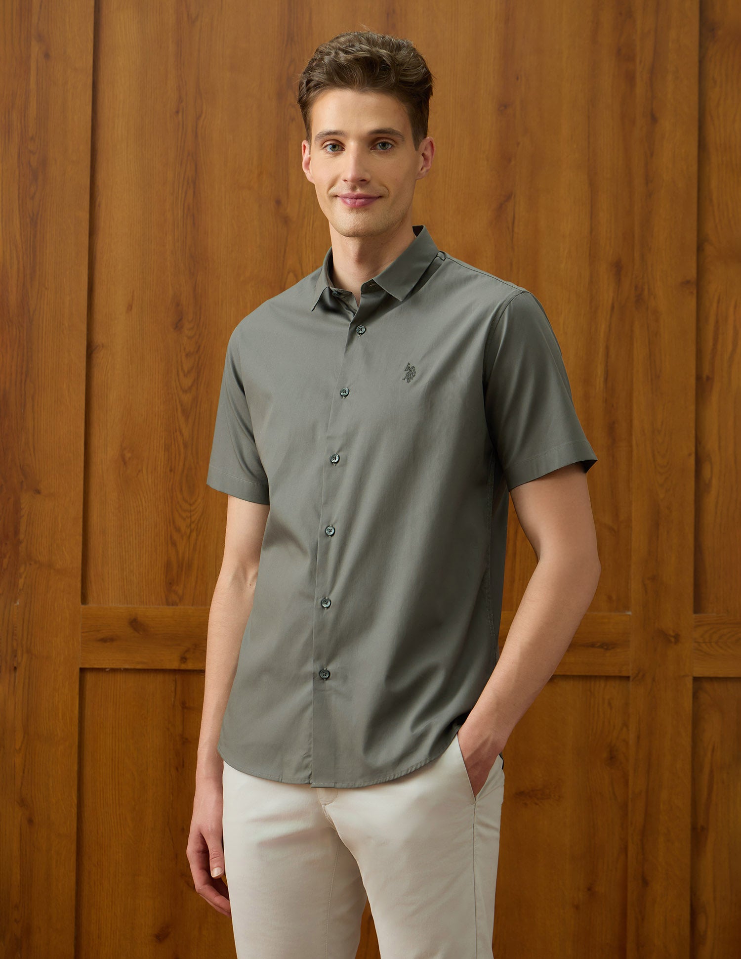 Tailored Fit Equestrian Aisle Theater Shirt Green - U.S. Polo Assn. India | Large