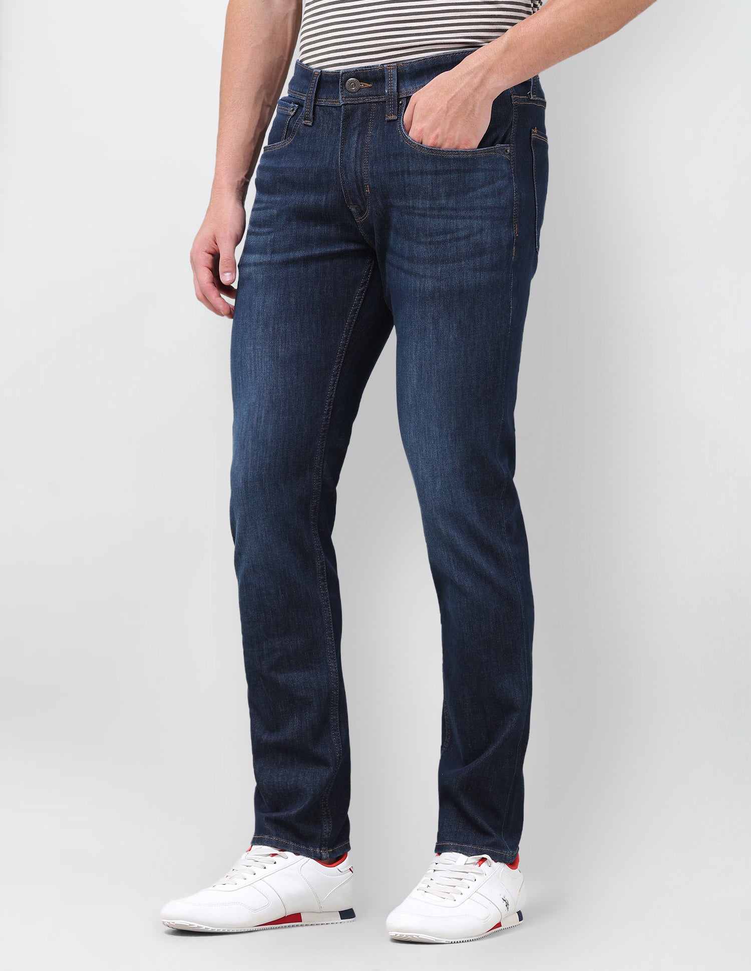 Brandon Slim-Tapered Fit Blue Jeans Mid Blue - U.S. Polo Assn. India | Large