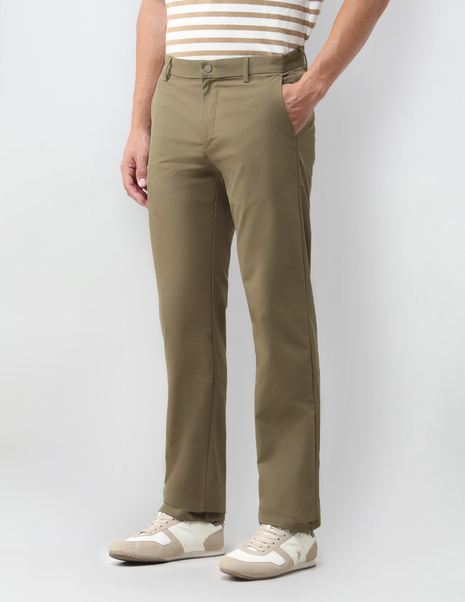 Mid Rise Riley Straight Fit Trousers Brown - U.S. Polo Assn. India | Large
