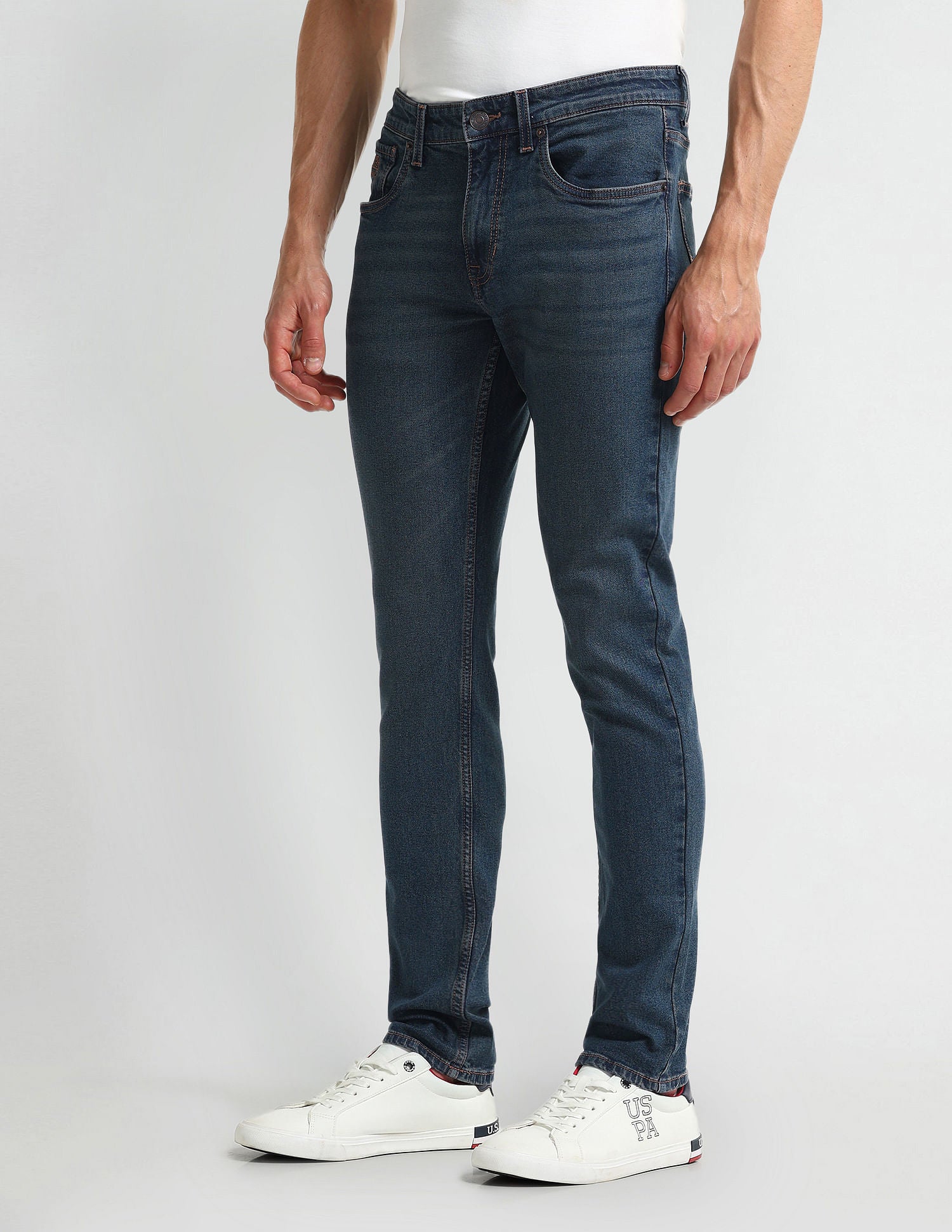 Brandon Slim Fit Tapered Blue Jeans Light Blue - U.S. Polo Assn. India | Large