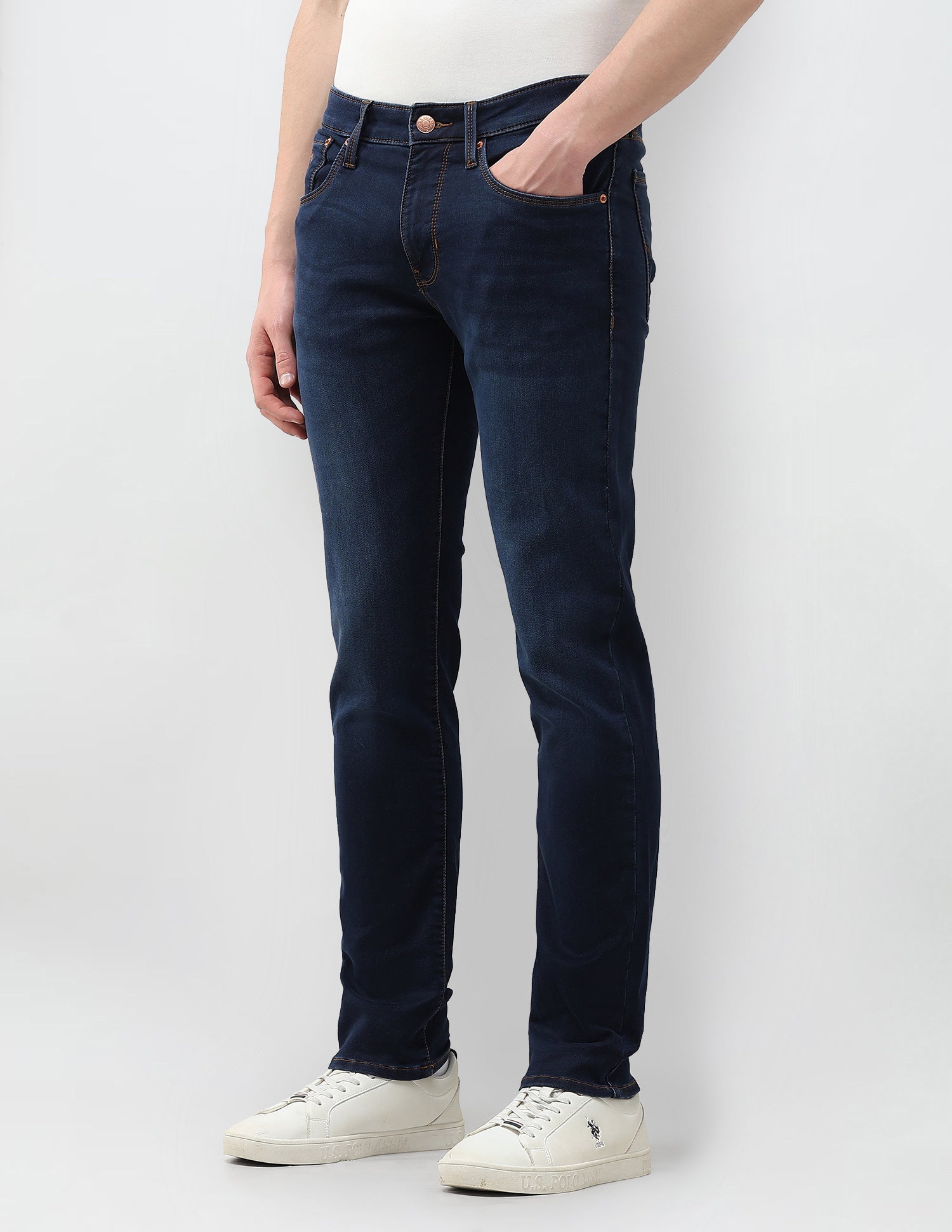Brandon Slim Tapered Fit Blue Jeans Dark Blue - U.S. Polo Assn. India | Large