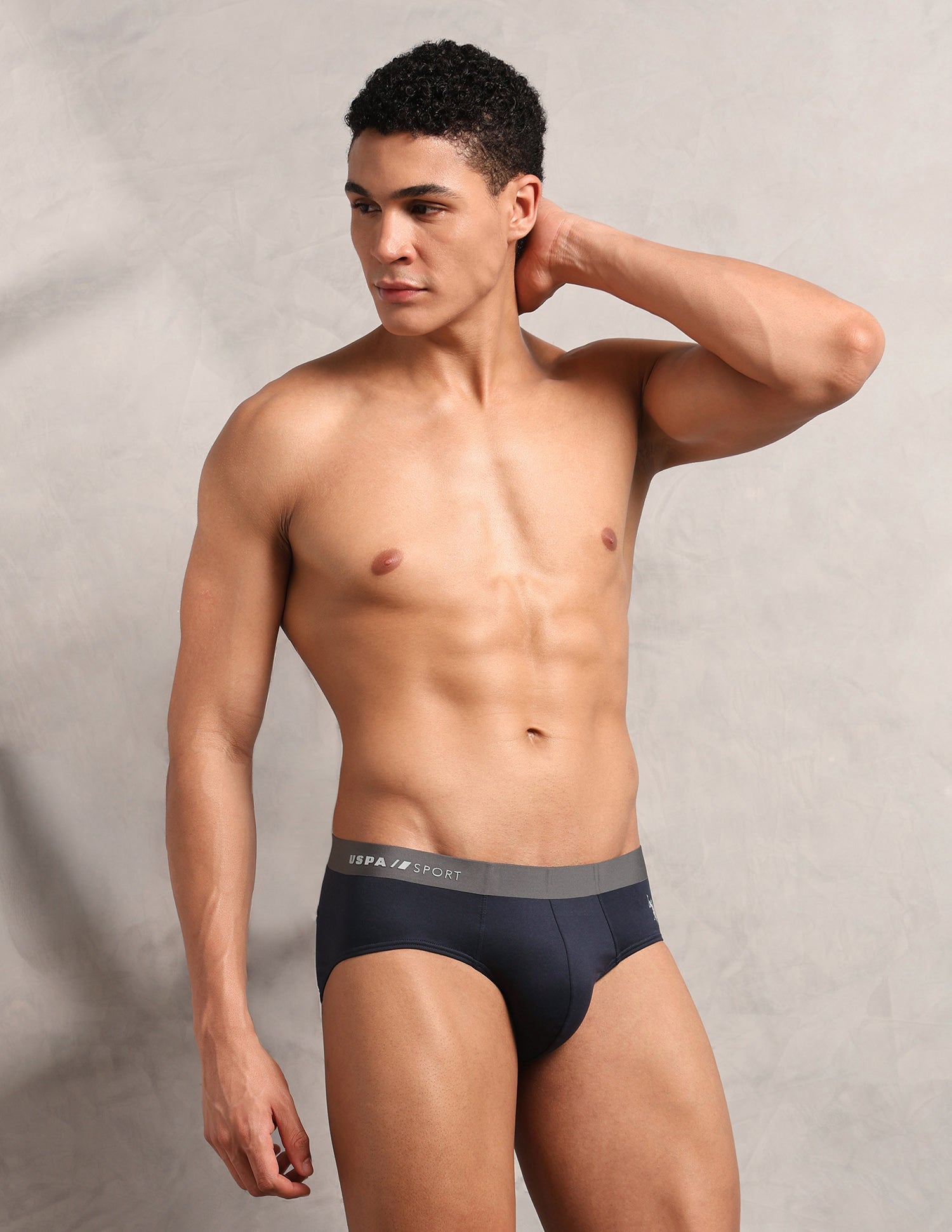 Breathable Seamless Sports RB002 Brief Navy - U.S. Polo Assn. India | Large