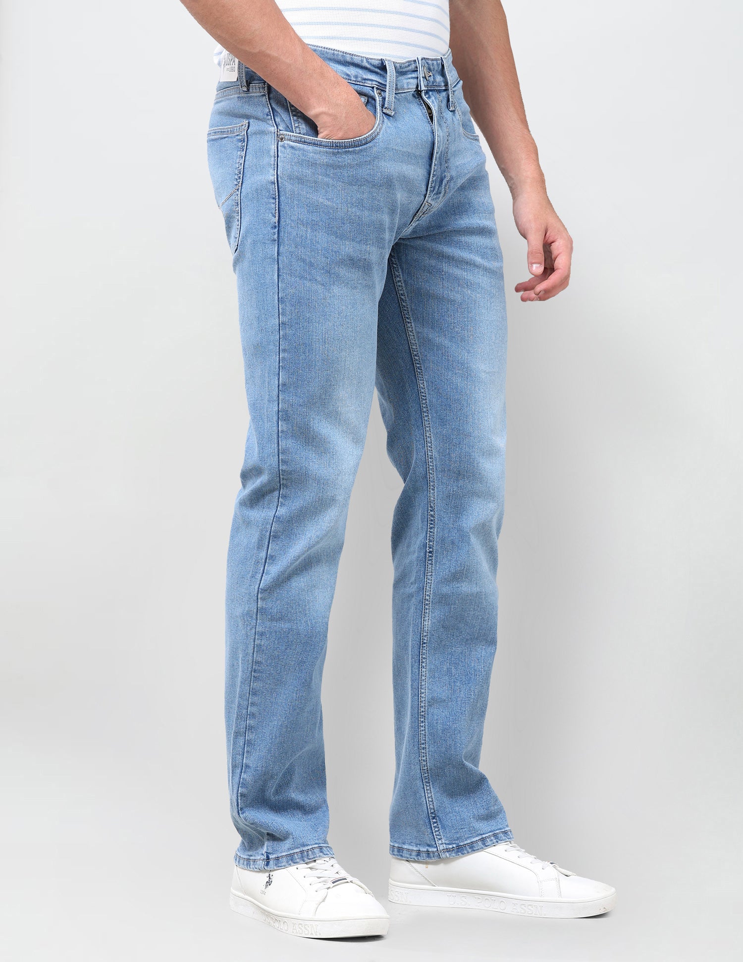 Harold Slim Straight Fit Blue Jeans Light Indigo - U.S. Polo Assn. India | Large