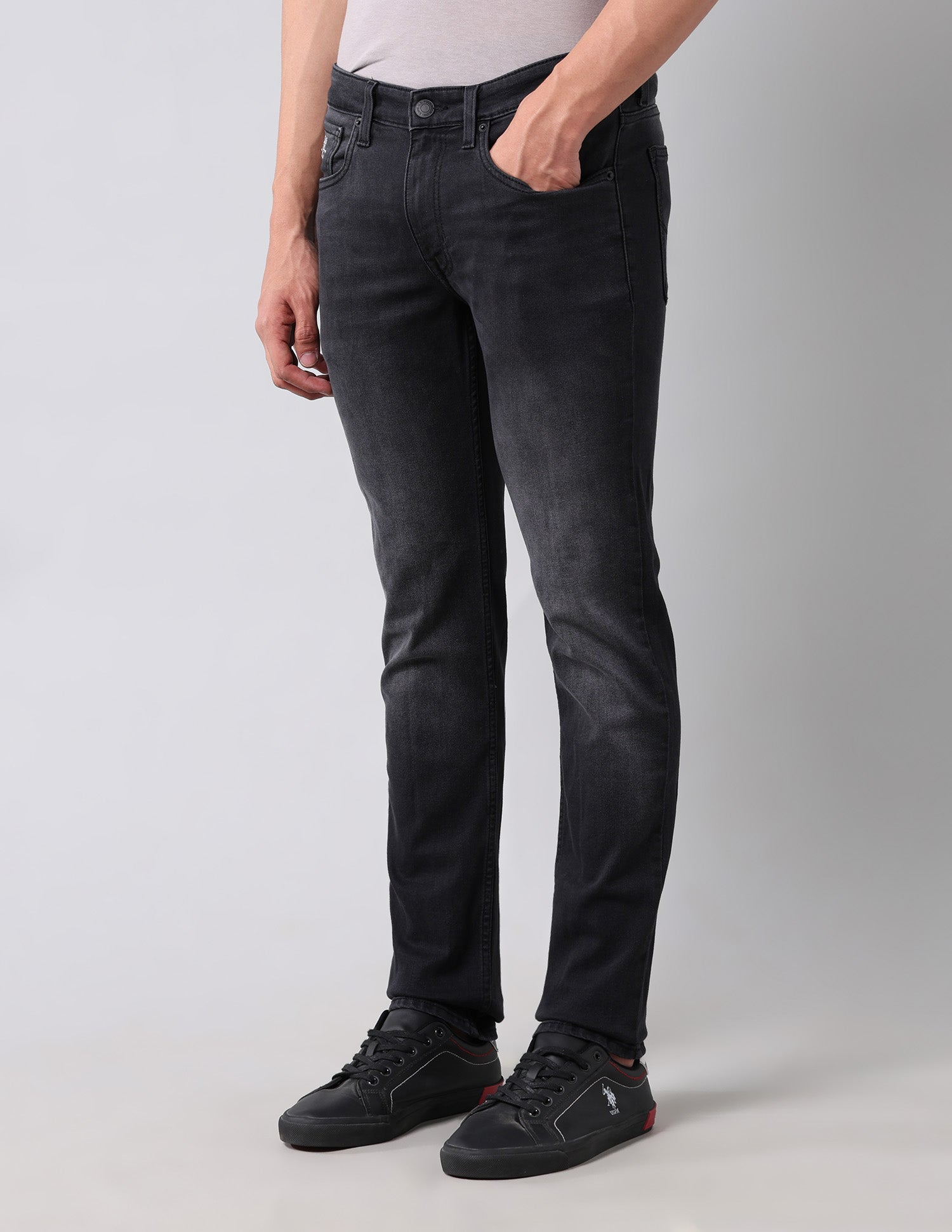 Brandon Slim Tapered Fit Black Jeans Black - U.S. Polo Assn. India | Large