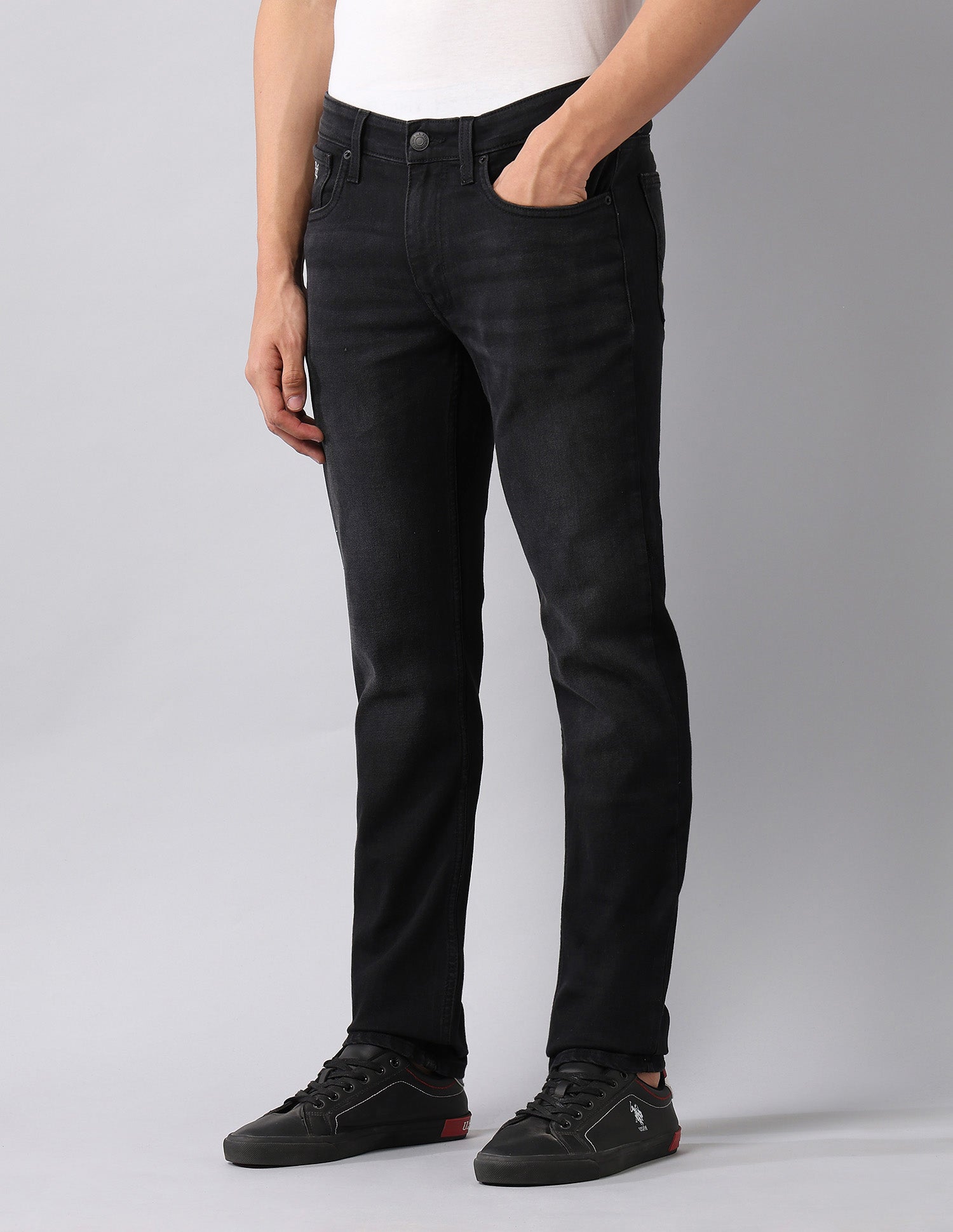 Brandon Slim Tapered Fit Black Jeans Black - U.S. Polo Assn. India | Large