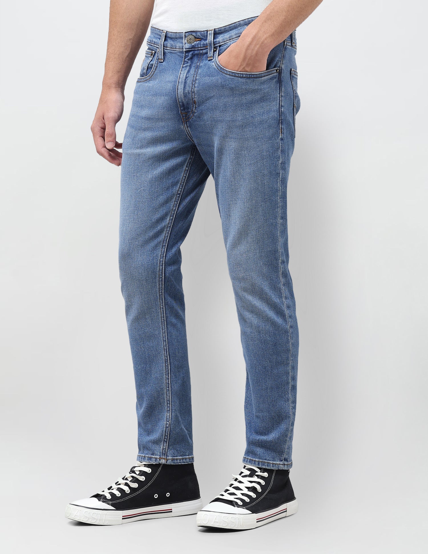 Cole Comfort Cropped Fit Blue Jeans Mid Blue - U.S. Polo Assn. India | Large