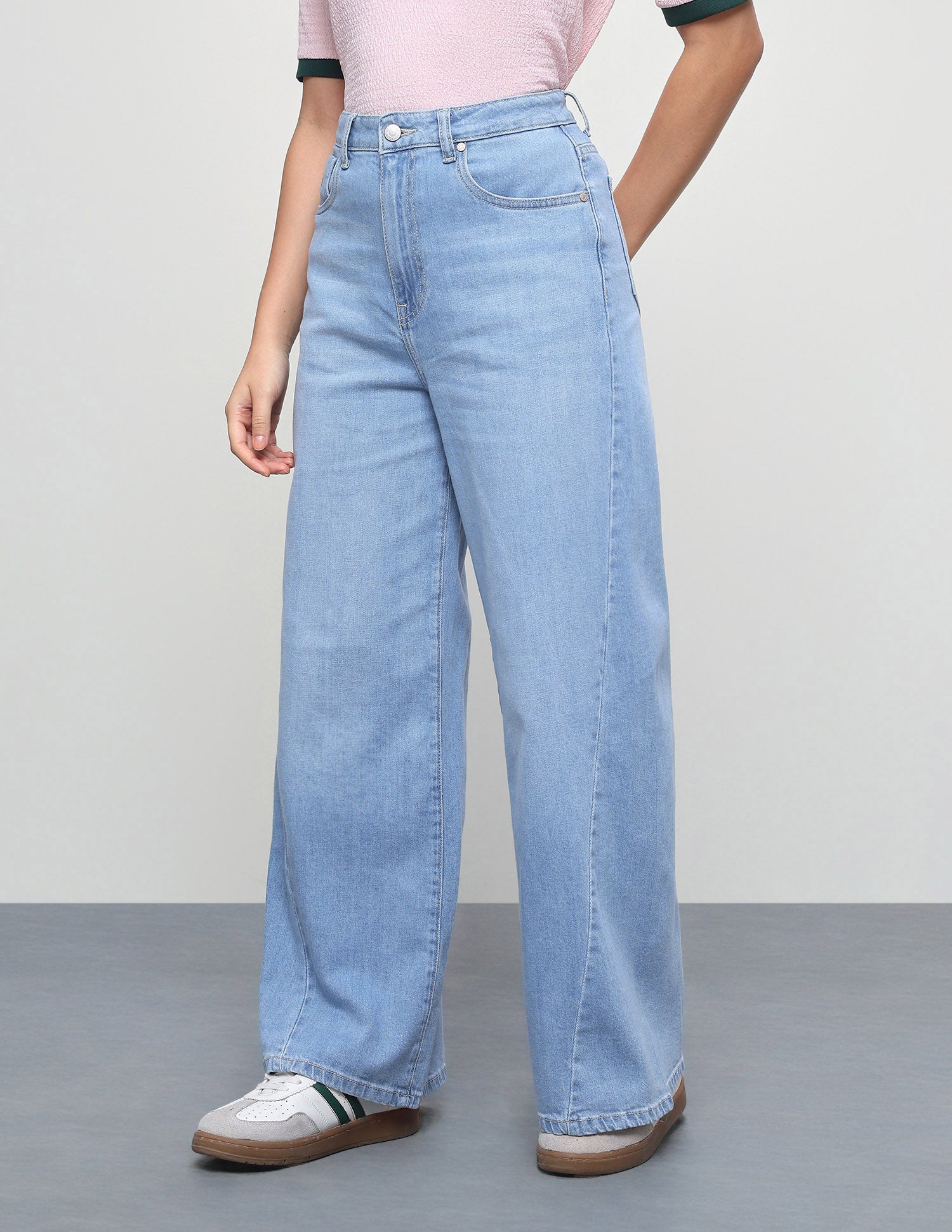 Light Washed Wide Leg Fit Jeans Light Blue - U.S. Polo Assn. India | Large
